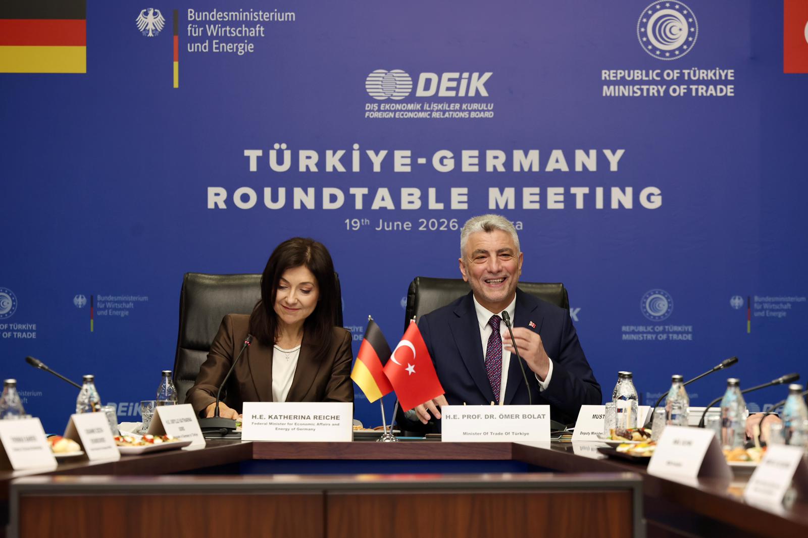 Bakan Bolat ve Alman Bakan Reiche JETCO toplantısında