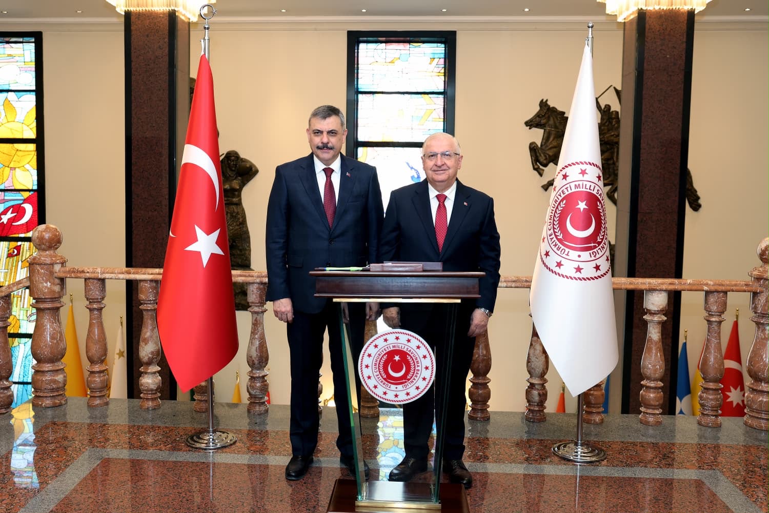 Bakan Yaşar Güler ve Bakan Mustafa Çiftçi