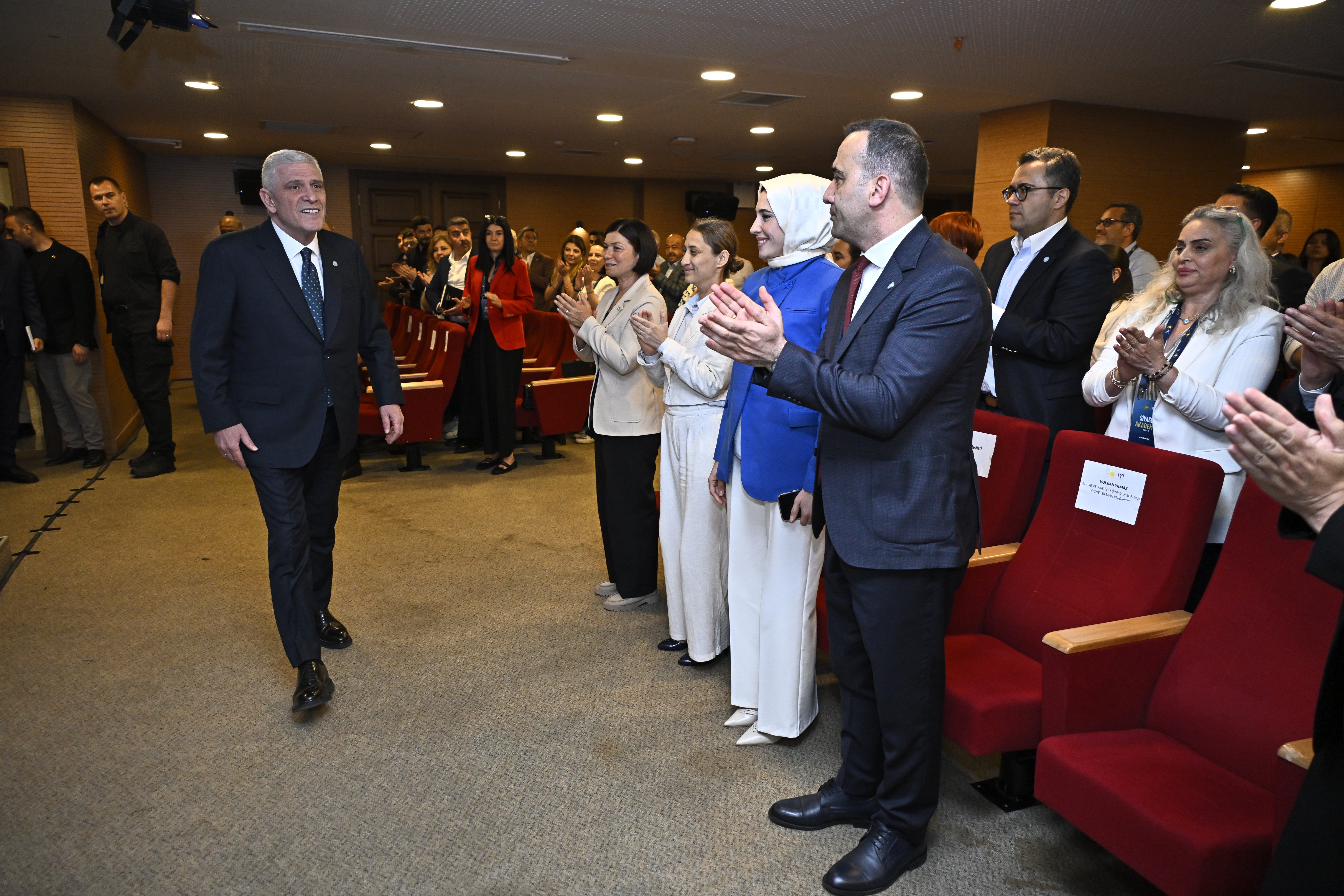 İYİ Parti Genel Başkanı Müsavat Dervişoğlu
