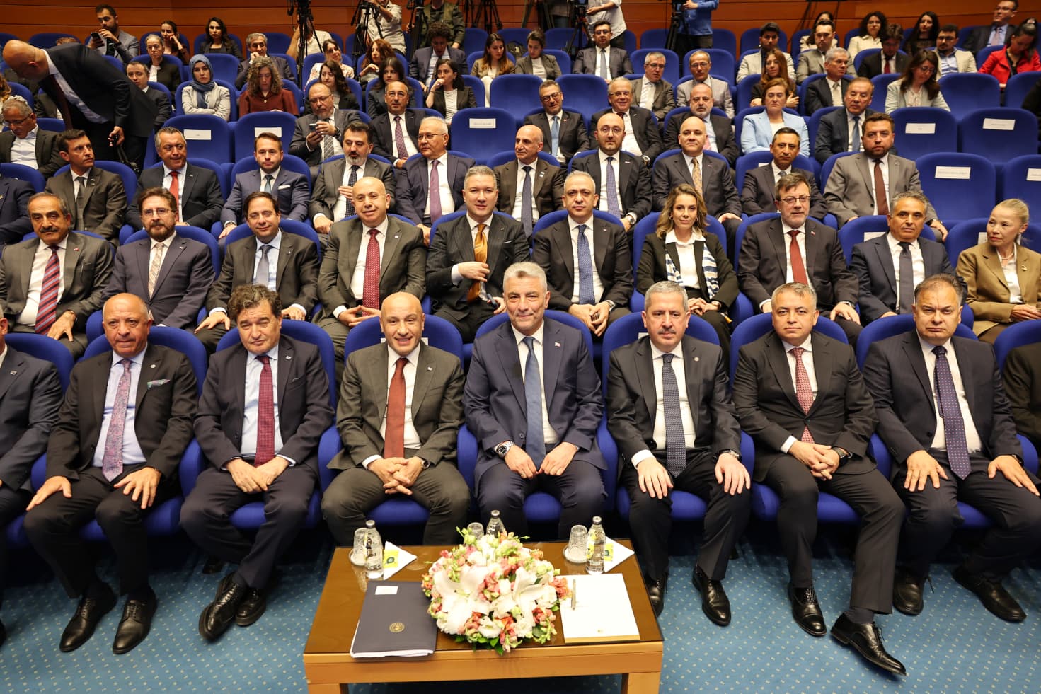 Bakan Ömer Bolat ihracat rakamlarını açıklıyor