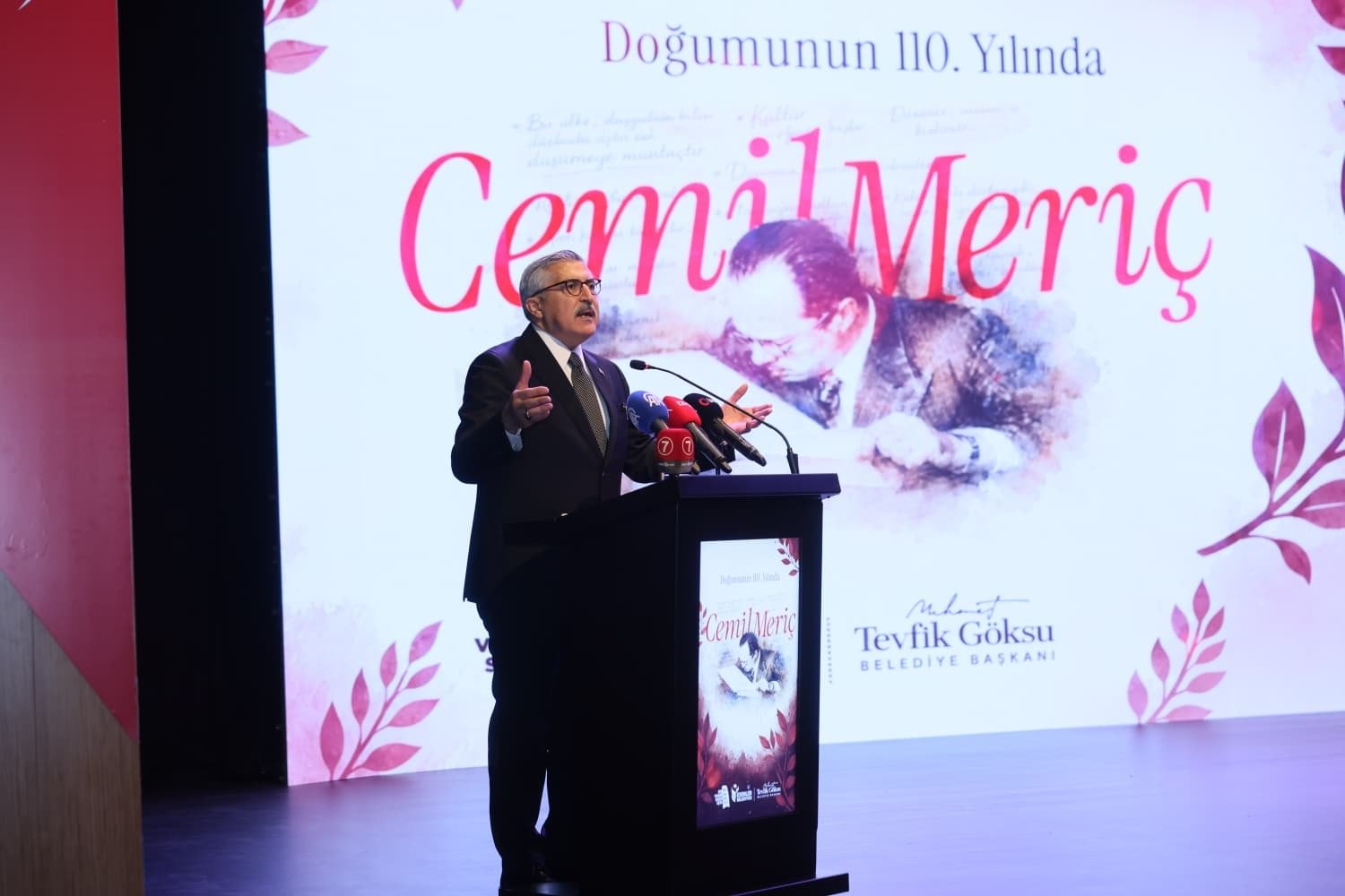 Cemil Meriç sempozyumundan bir görünüm