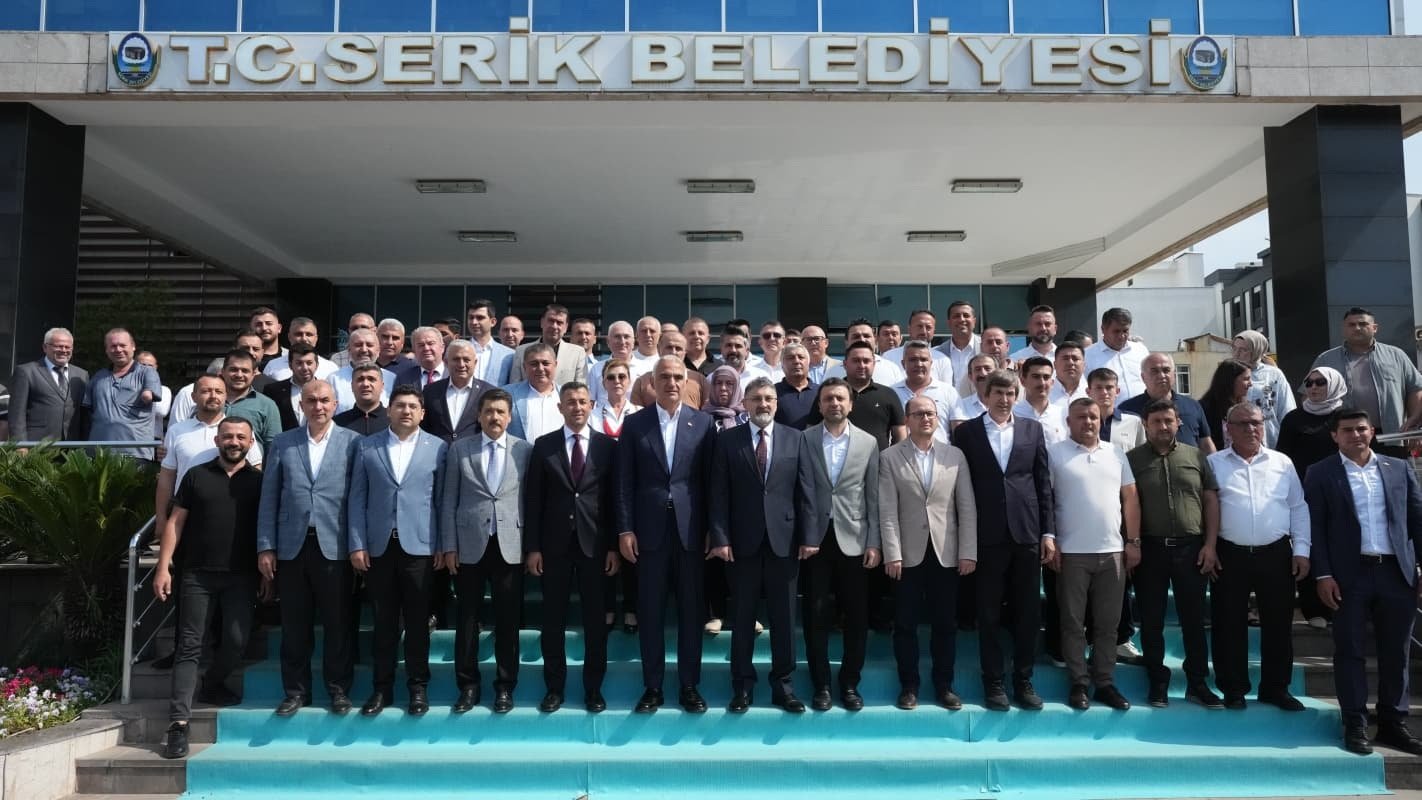 Bakan Ersoy Aksu Belediyesi ziyareti