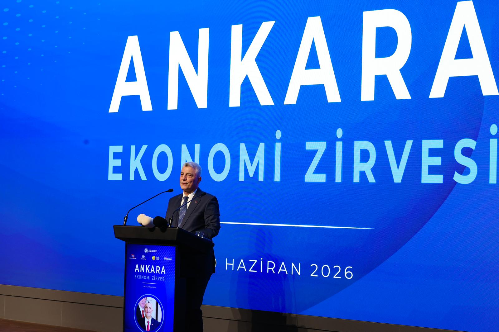 Ankara Ekonomi Zirvesi katılımcıları.