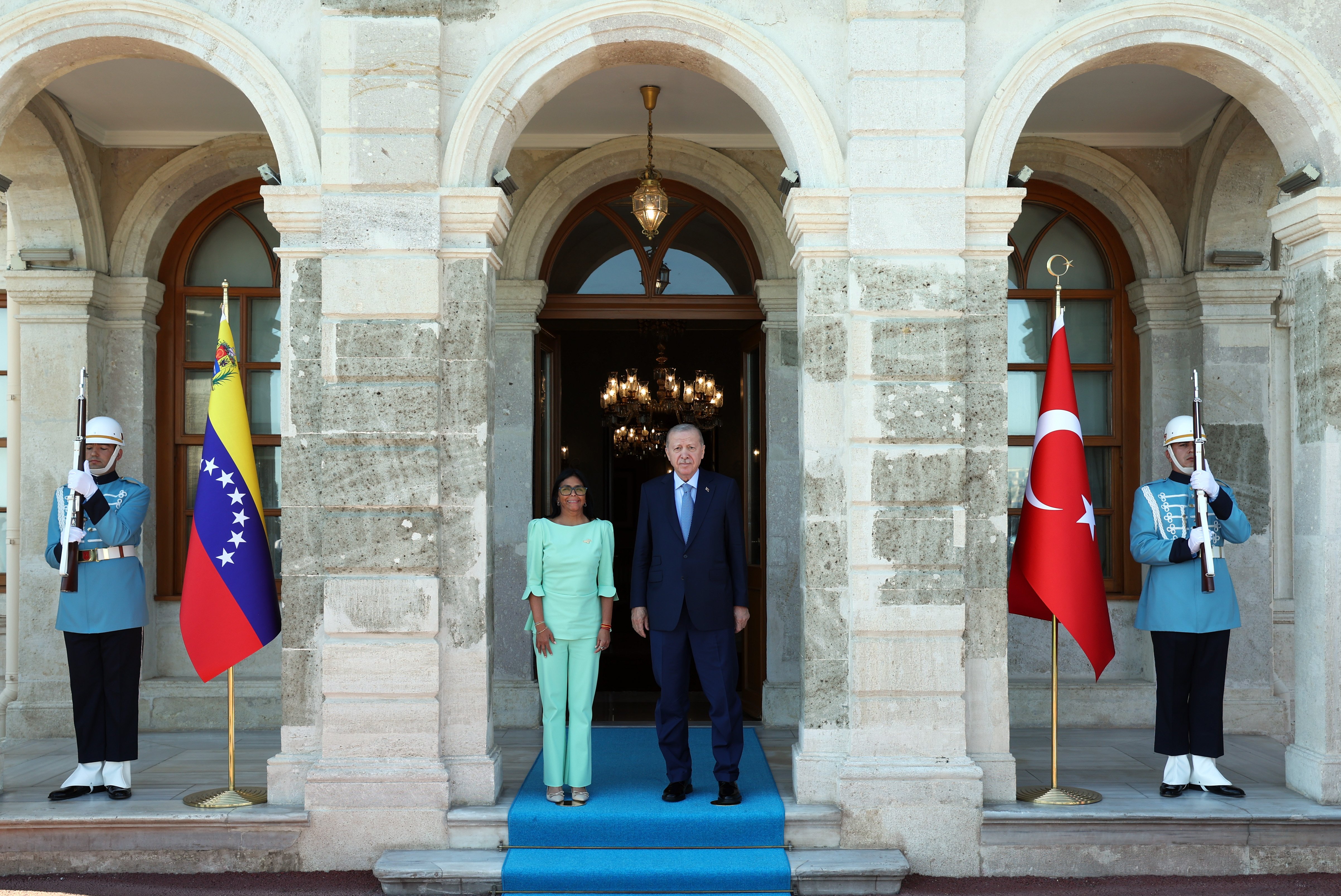 Cumhurbaşkanı Erdoğan ve Venezuela Geçici Devlet Başkanı Rodriguez