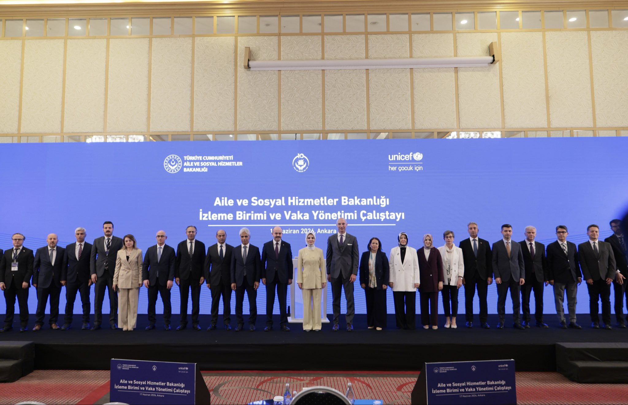 Bakan Göktaş ve UNICEF Temsilcisi Çalıştayda