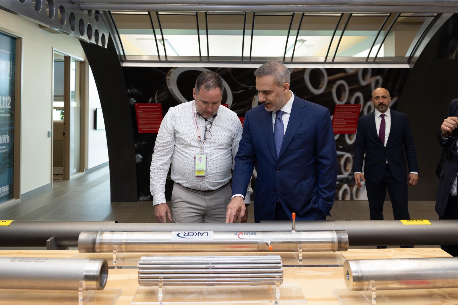 Darlington Nükleer Tesisi dış görünümü