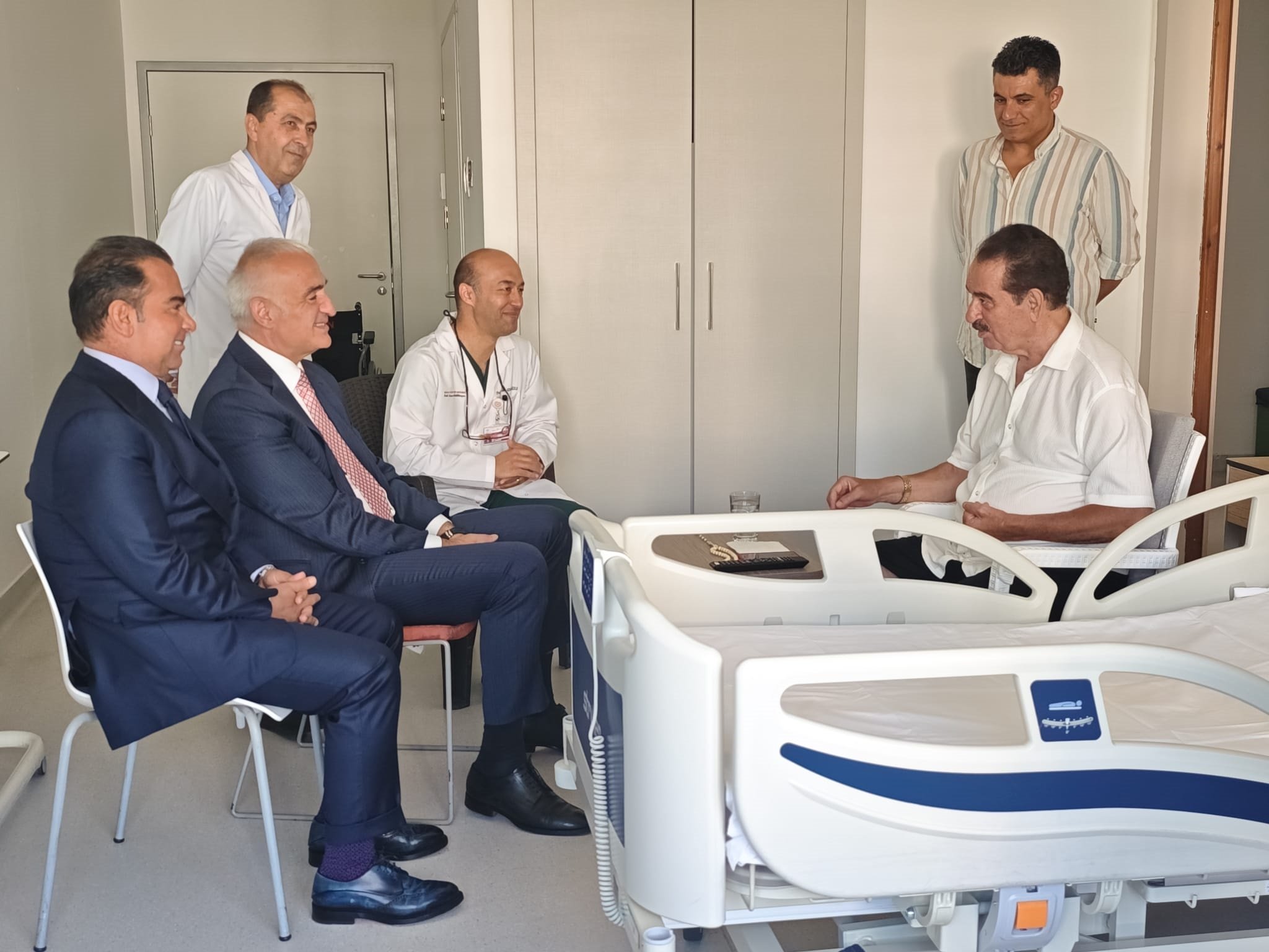 Bakan Ersoy, Tatlıses