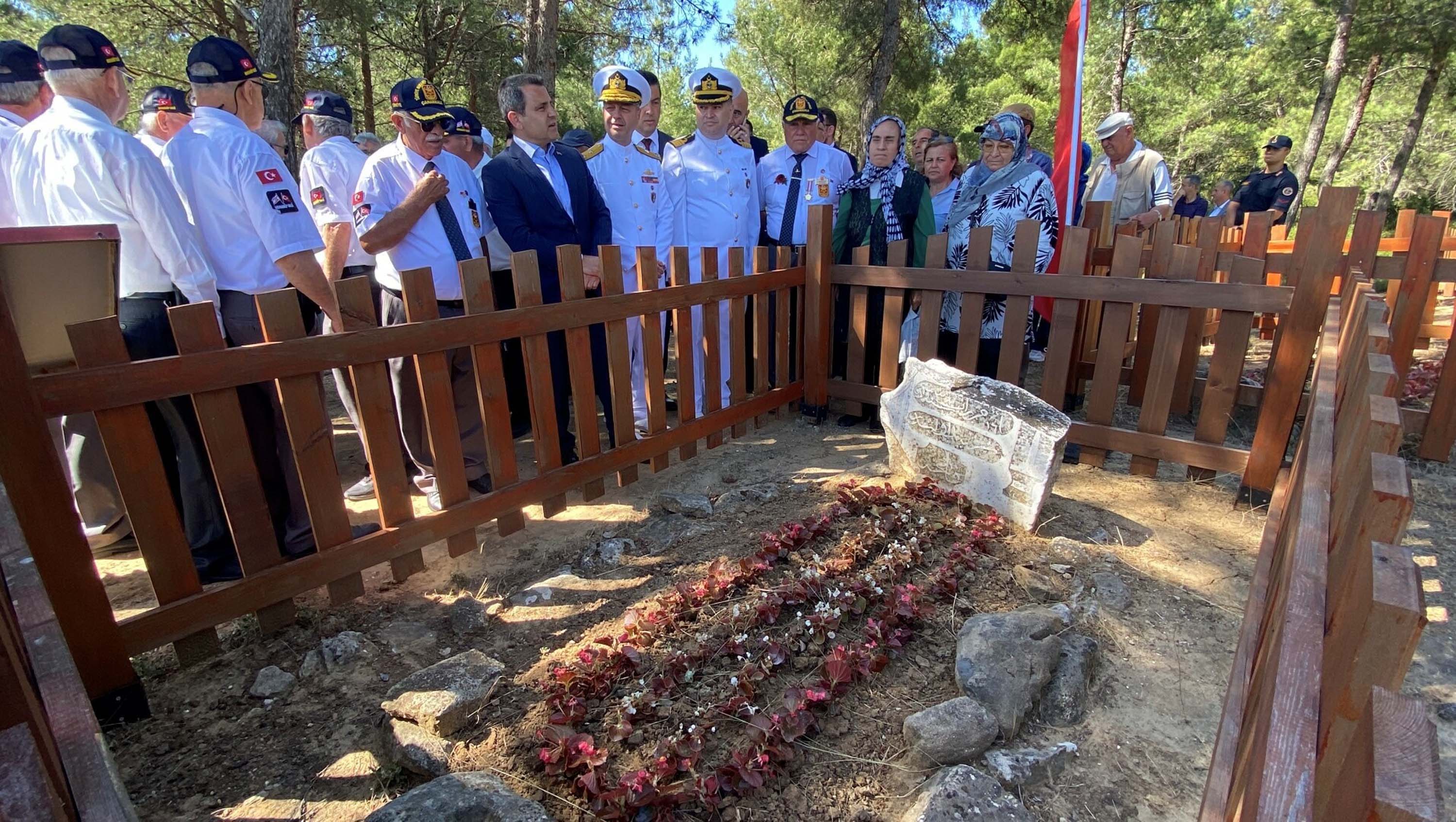 Şehit Tabip Binbaşı Mehmet İsmail Bey kabri