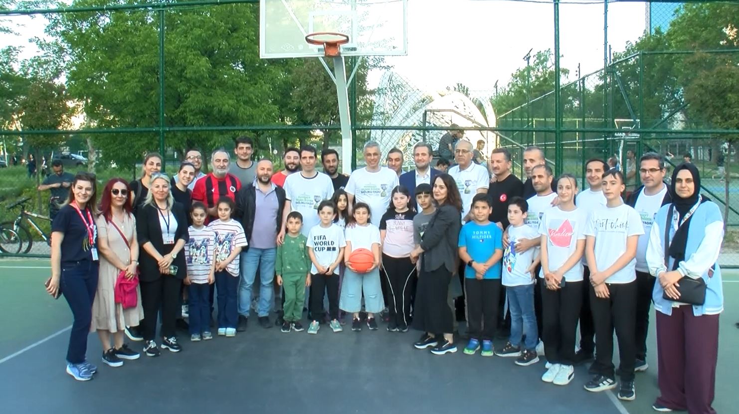 Sağlık Bakanı Kemal Memişoğlu, Hareket Yaşını Öğren Sağlıklı Yaşa kampanyası tanıtımında