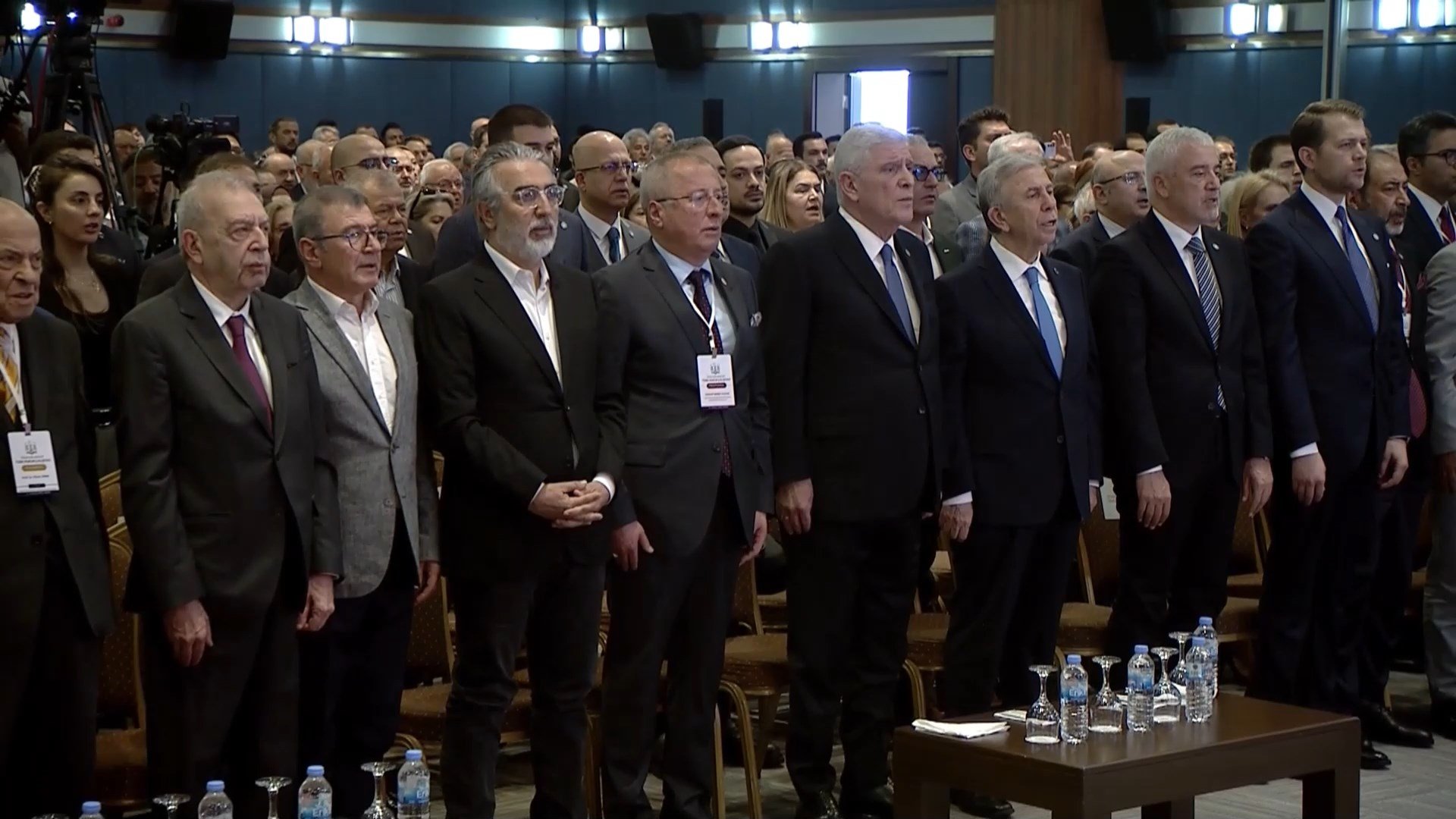 Müsavat Dervişoğlu demokrasilerde sandık namustur dedi