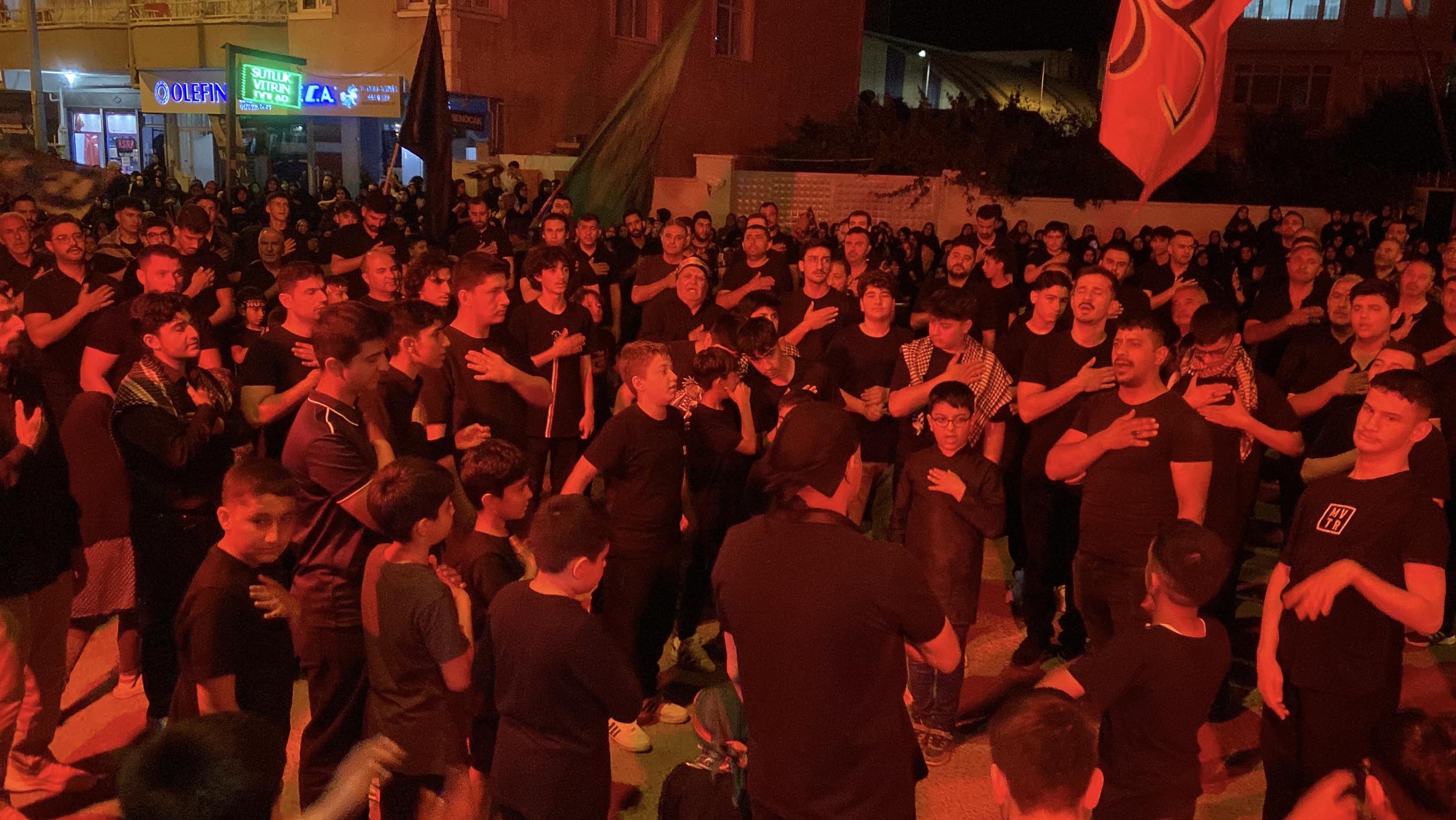 Kerbela şehitleri anıldı Caferi vatandaşlar Kerbela anması