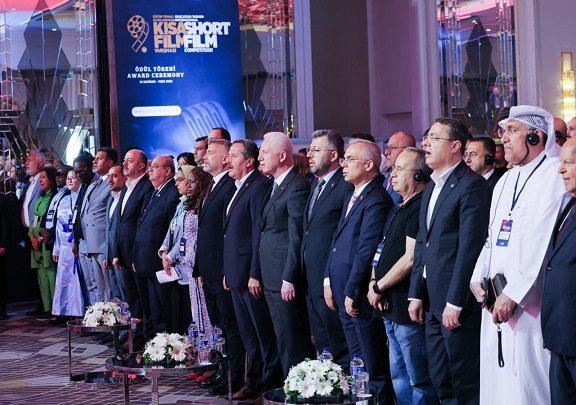Eğitim-Bir-Sen Forumu Bakan Yardımcısı Cihad Demirli