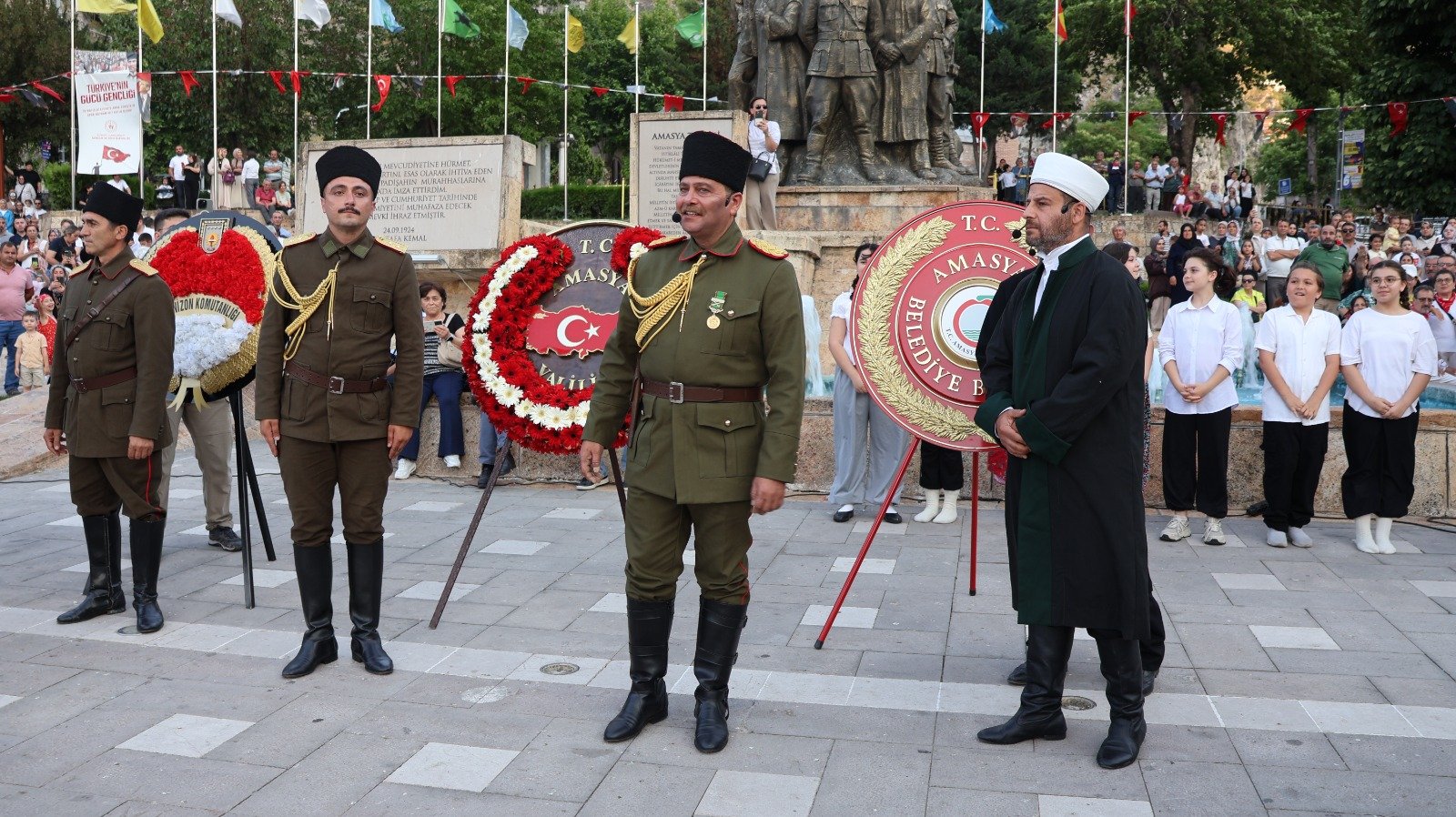 Amasya Valisi, Önder Bakan
