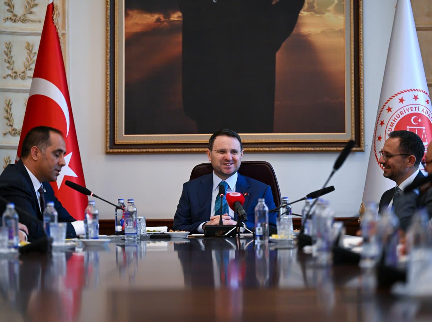 Adalet Bakanı Akın Gürlek ve Erdemli Belediye Başkanı Mustafa Kara