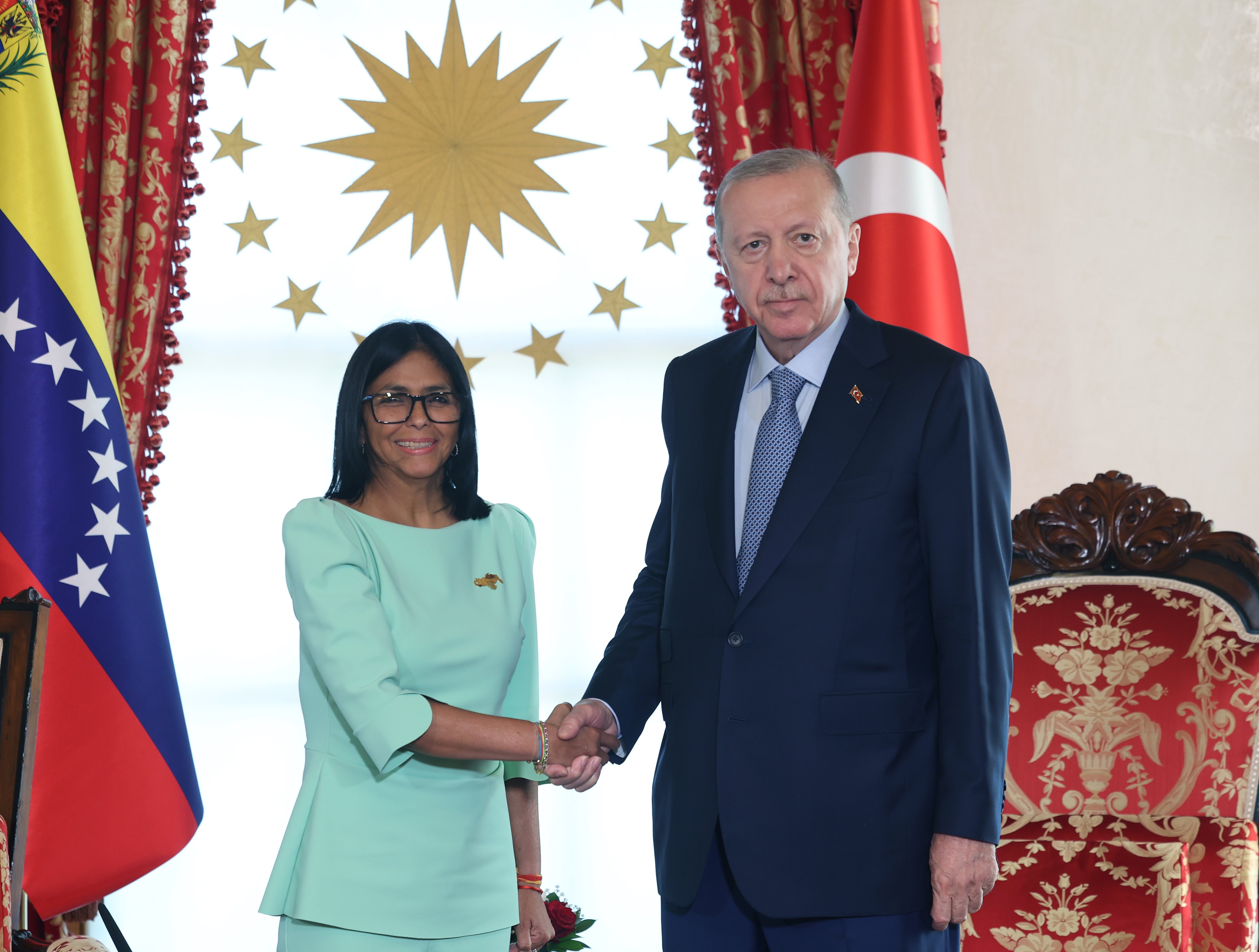 Diplomatik ilişkiler