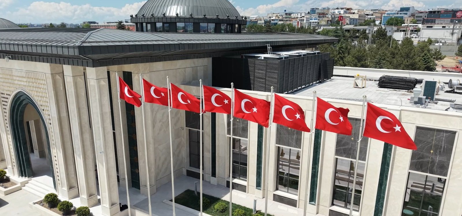 Ankara Havalimanı gece görünümü