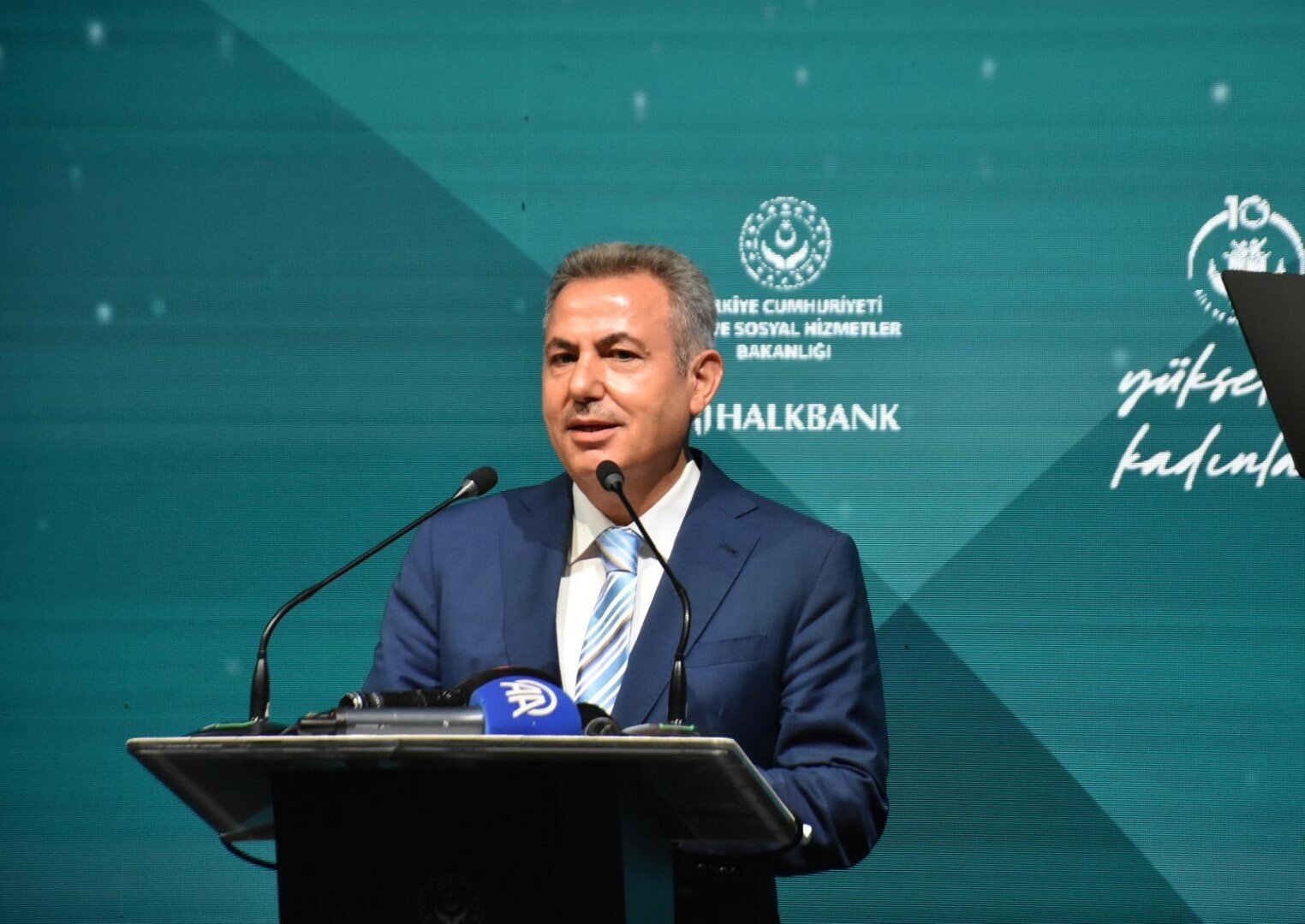 Mahinur Özdemir Göktaş