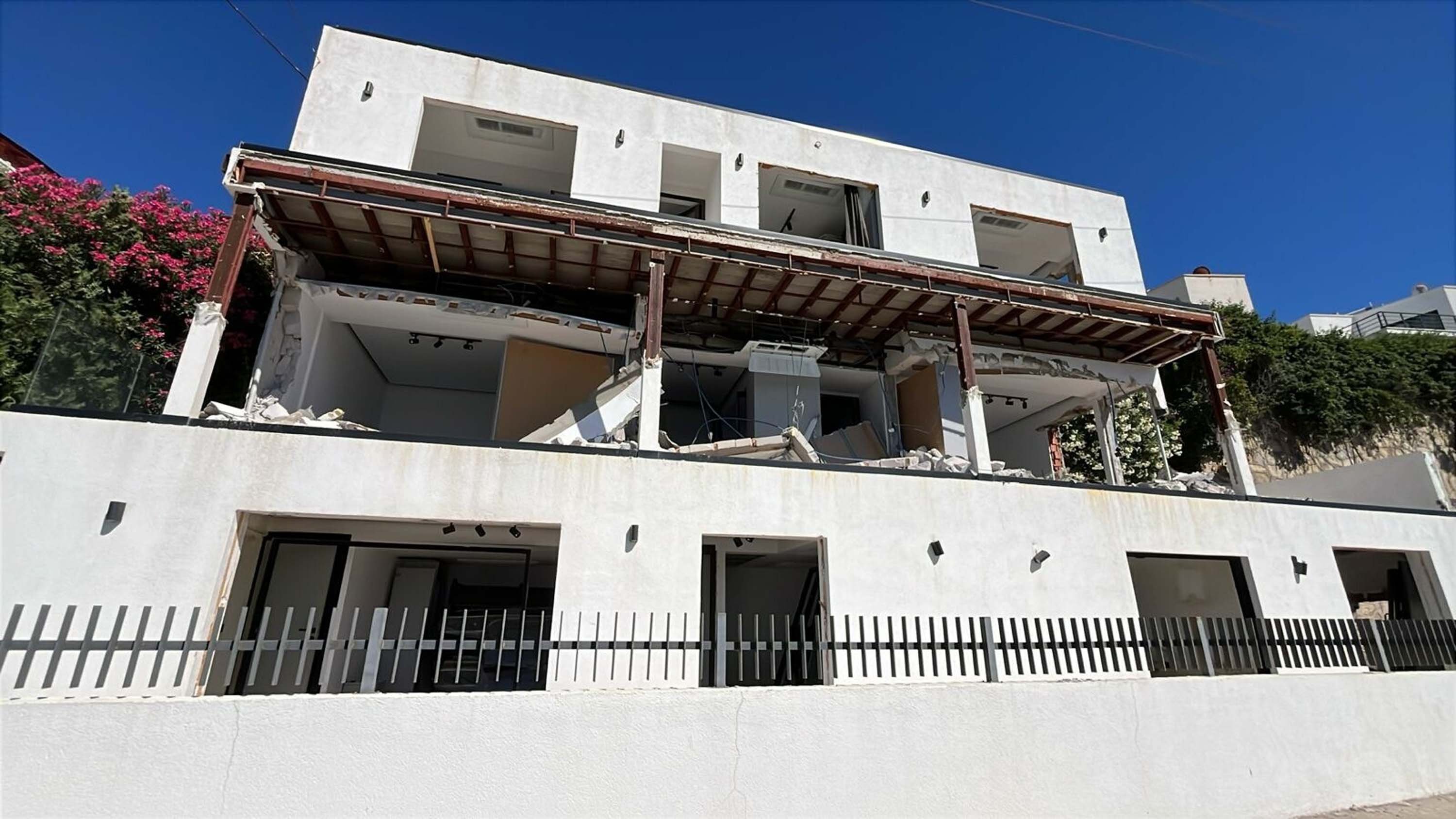 Bodrum Belediyesi kaçak yapı yıkımı