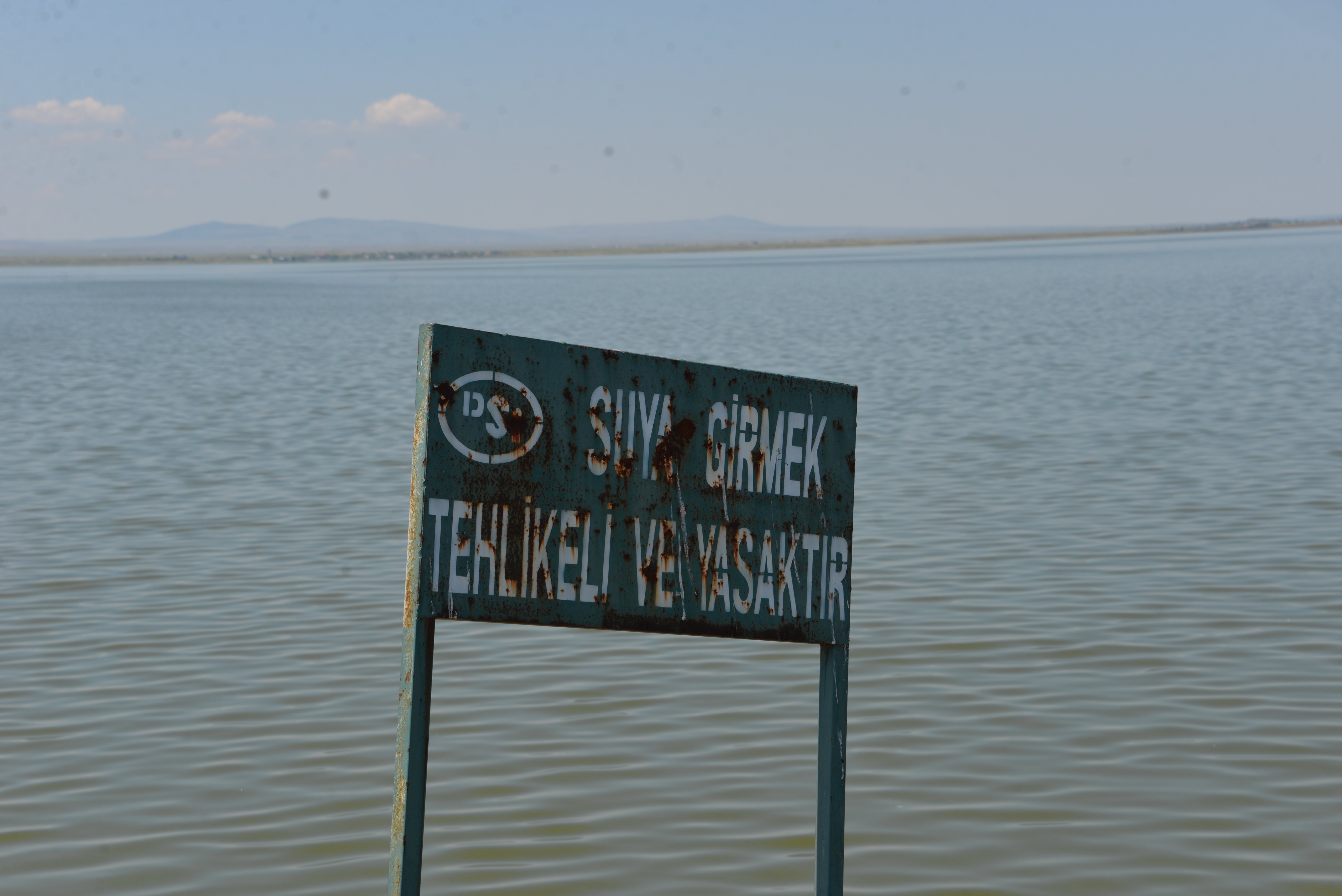 Devegeçidi Baraj Gölü