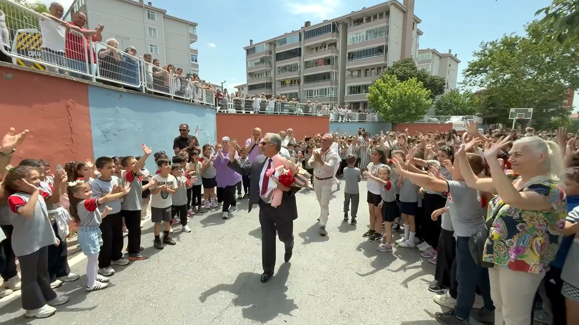 Zafer Tekçe emeklilik töreni