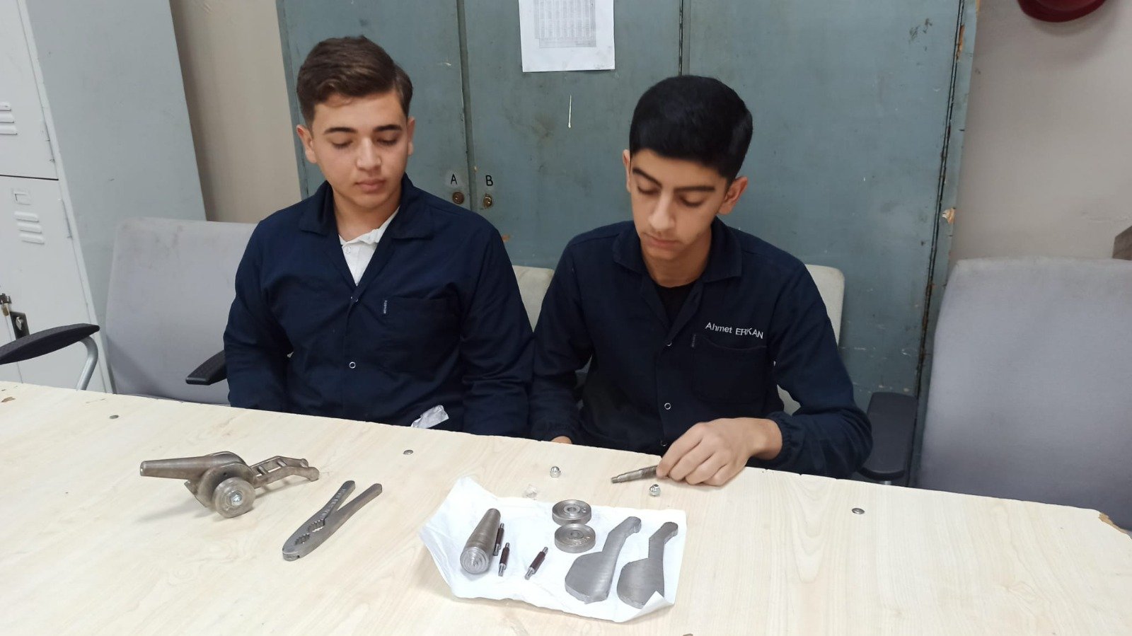 İskenderun Endüstri Mesleki ve Teknik Anadolu Lisesi öğrencilerinin genel görünümü