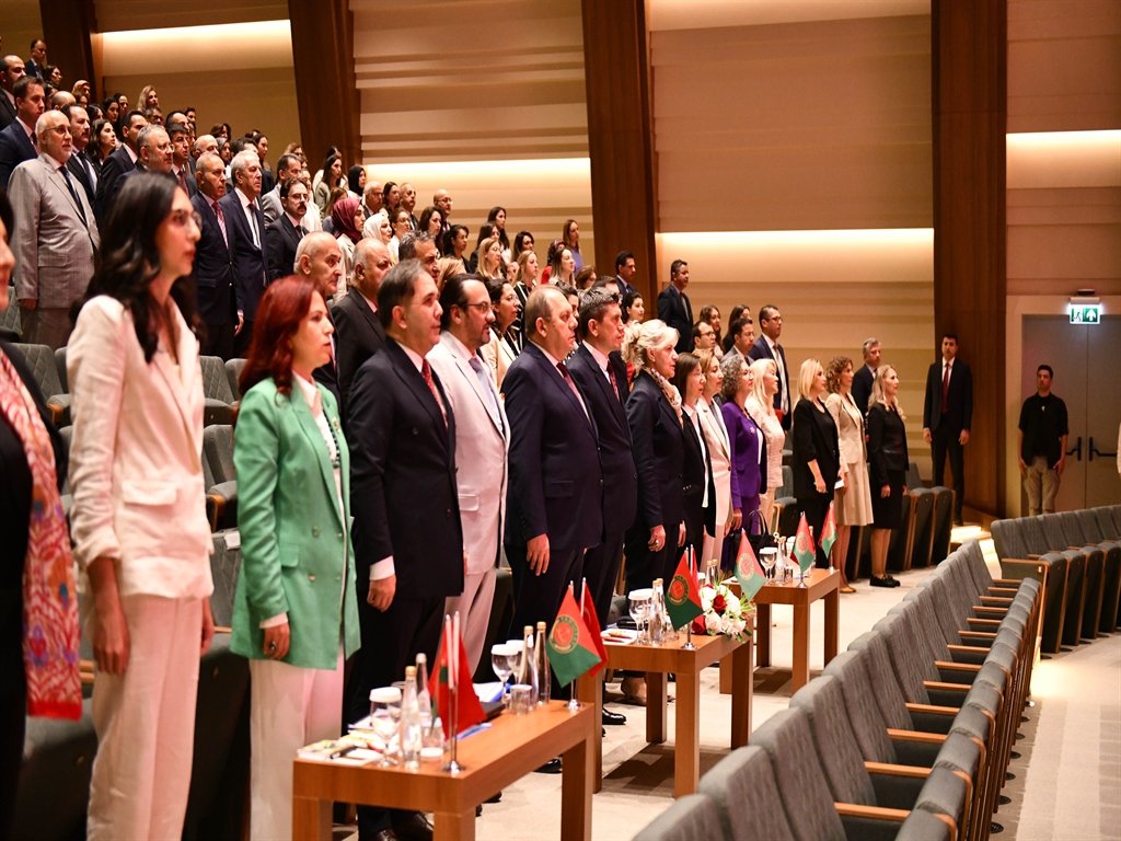 Yapay zeka ve yargı sempozyumu paneli