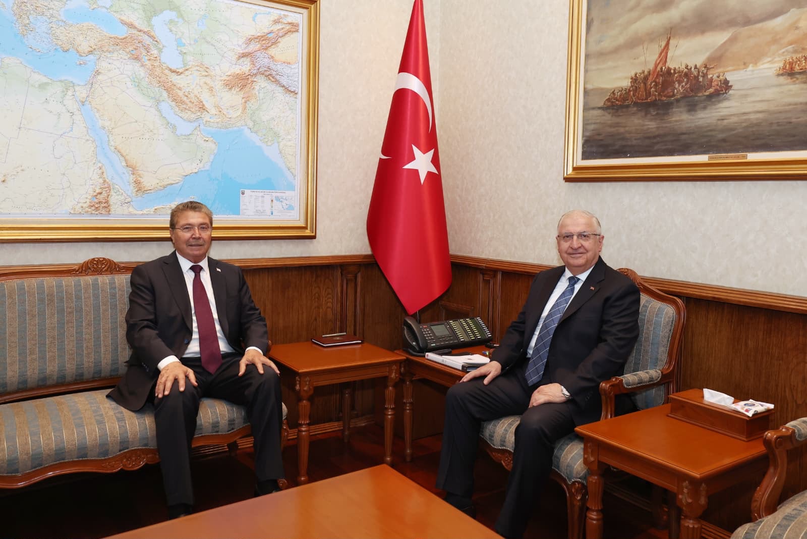 Bakan Güler, KKTC Başbakanı Üstel ile bir araya geldi