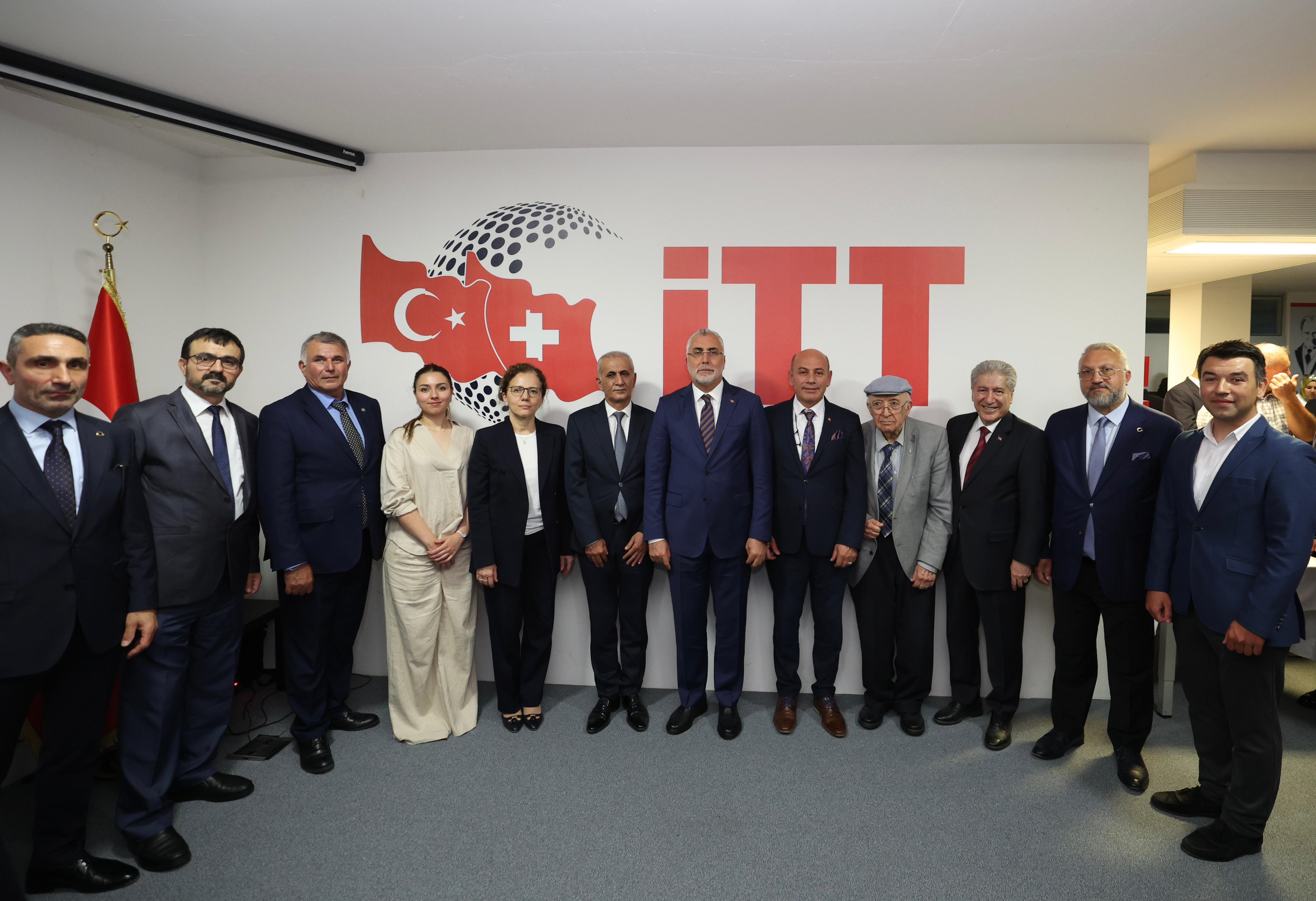 Bakan Işıkhan İsviçre