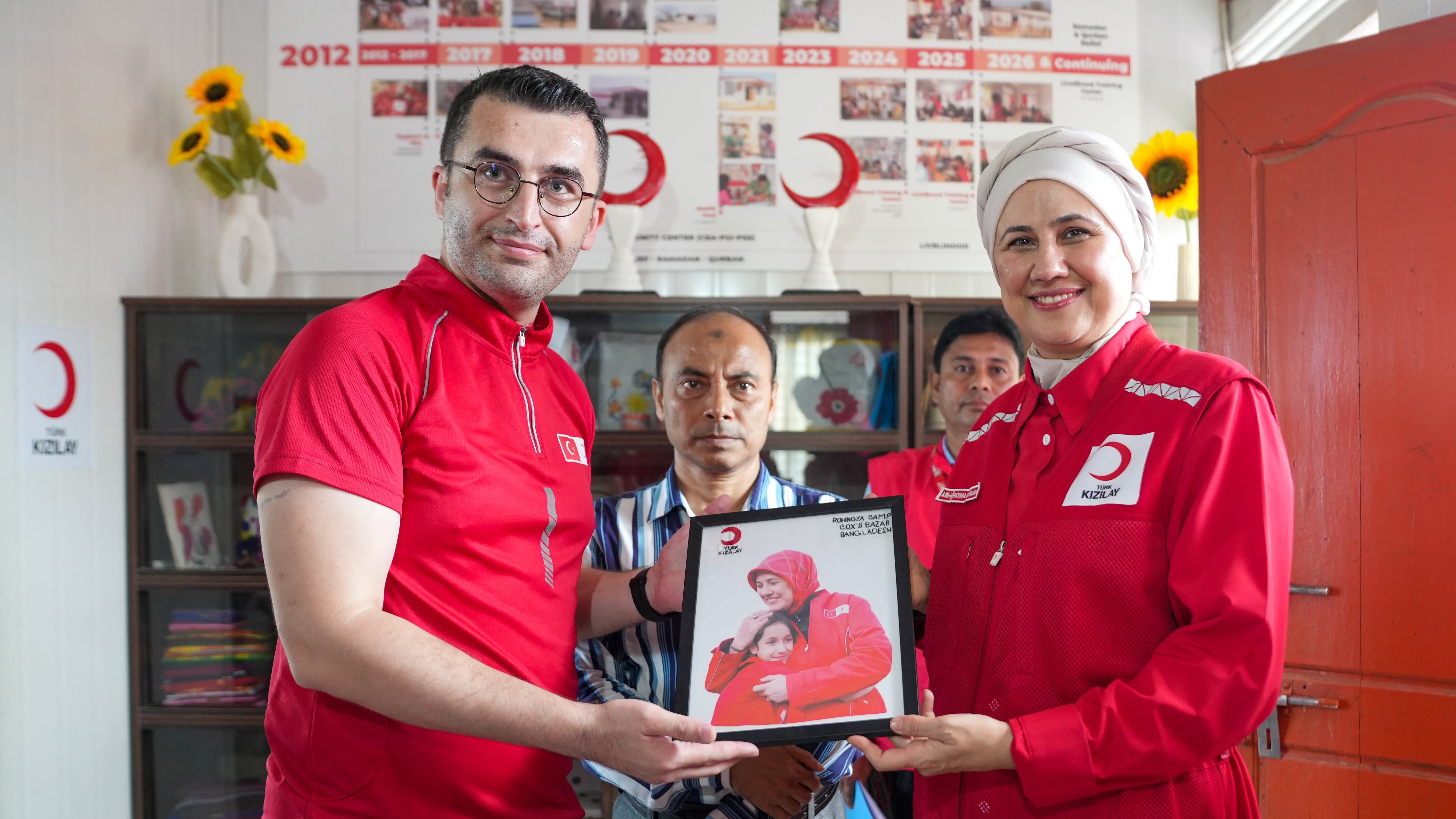Arakanlı Mülteciler ve Kızılay Ziyareti