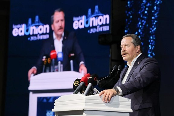 Eğitim-Bir-Sen Forumu İstanbul Valisi Davut Gül