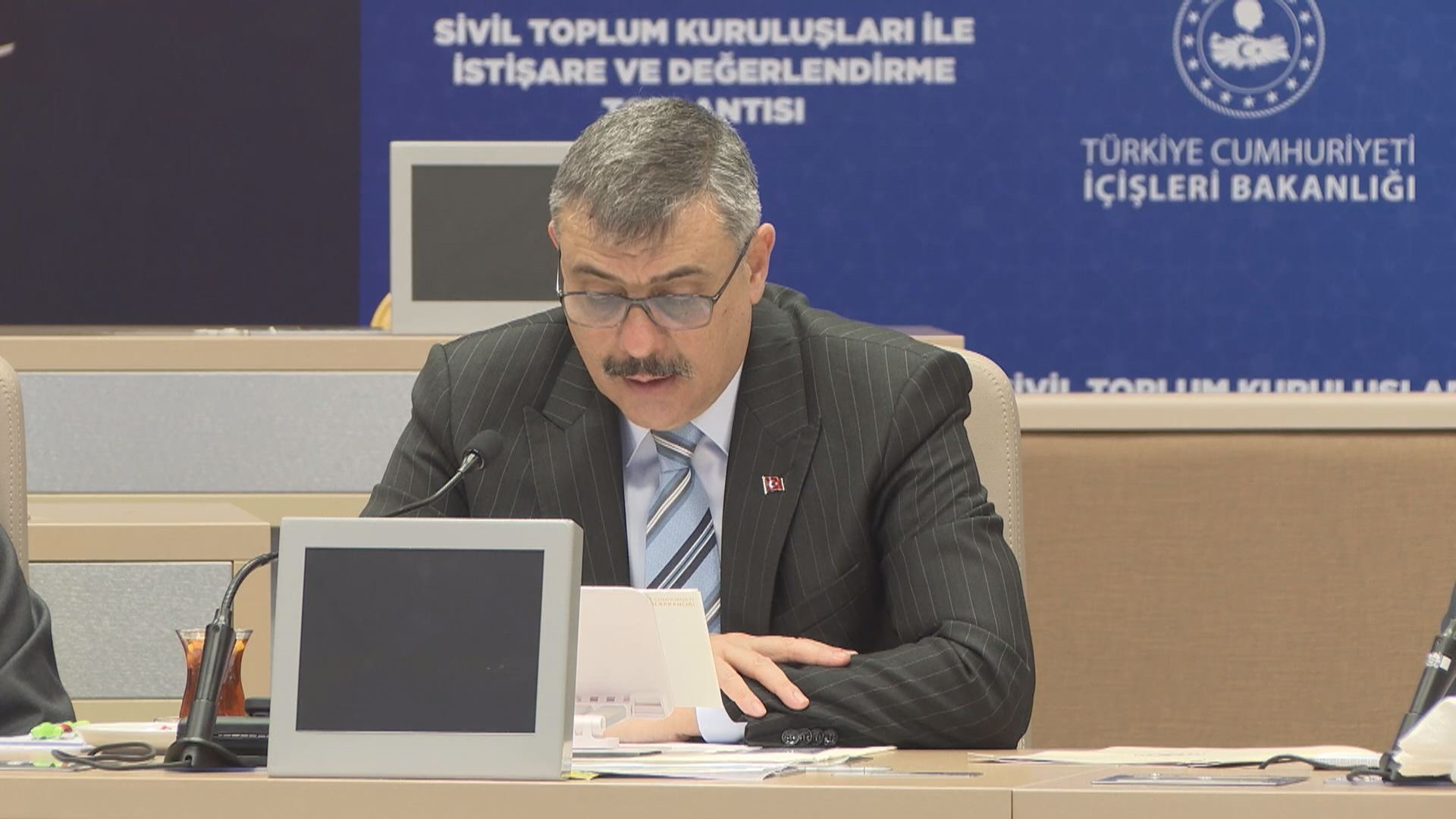 İçişleri Bakanı Mustafa Çiftçi göç toplantısı
