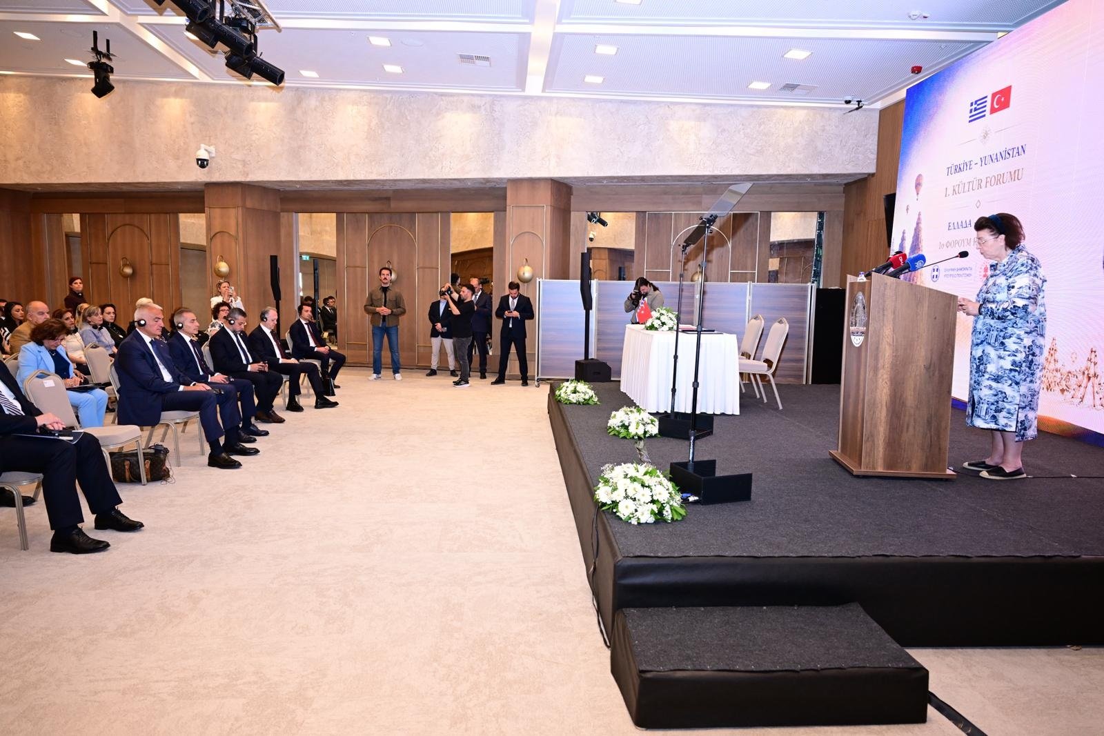 Kültür ve Turizm Bakanı Mehmet Nuri Ersoy ve Yunanistan Kültür Bakanı Lina Mendoni
