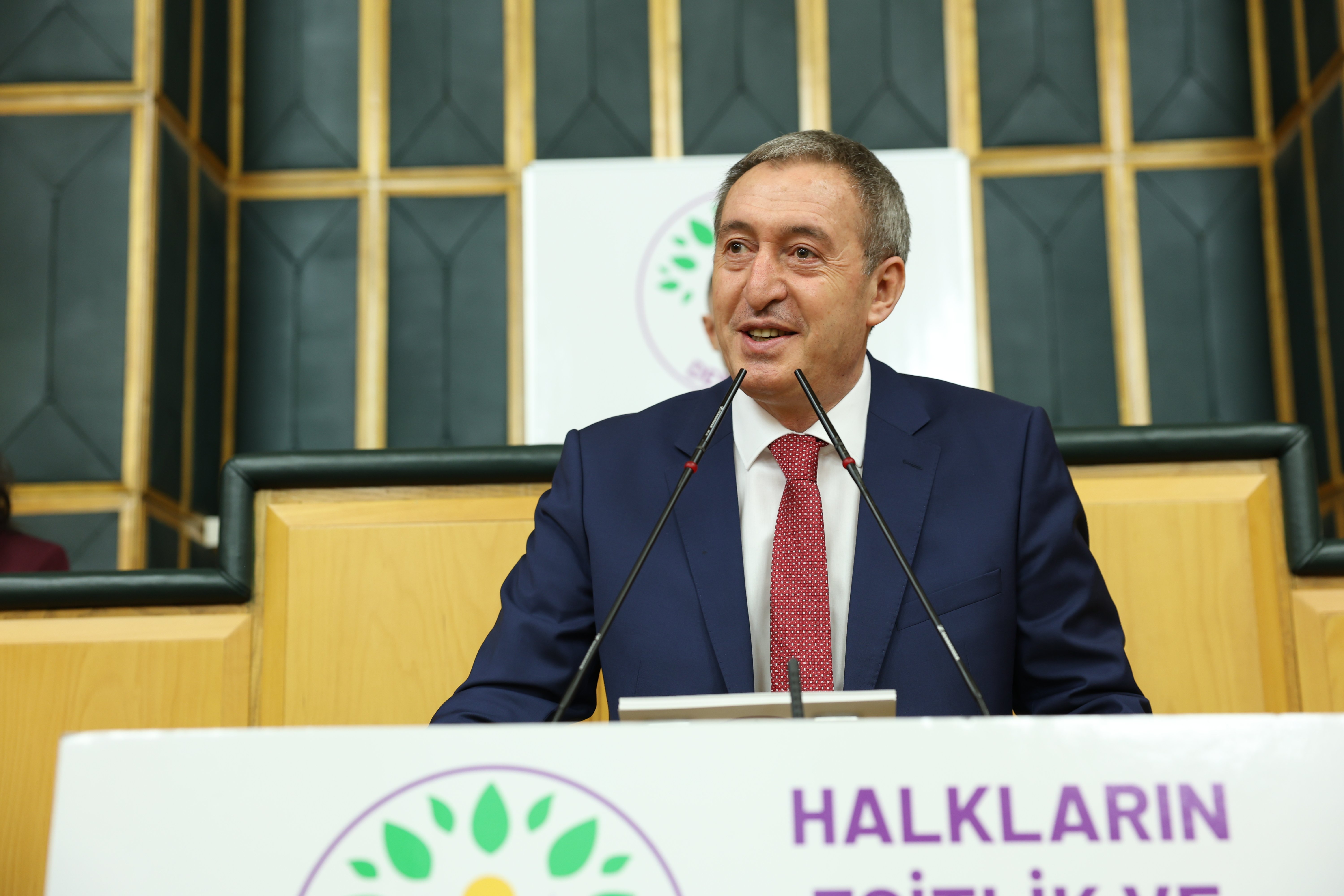 DEM Parti Eş Genel Başkanı Tuncer Bakırhan TBMM grup toplantısında konuşuyor