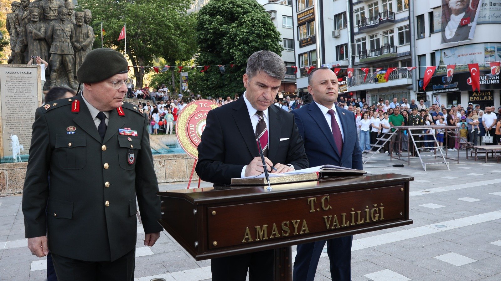 Amasya, uçak, gösteri