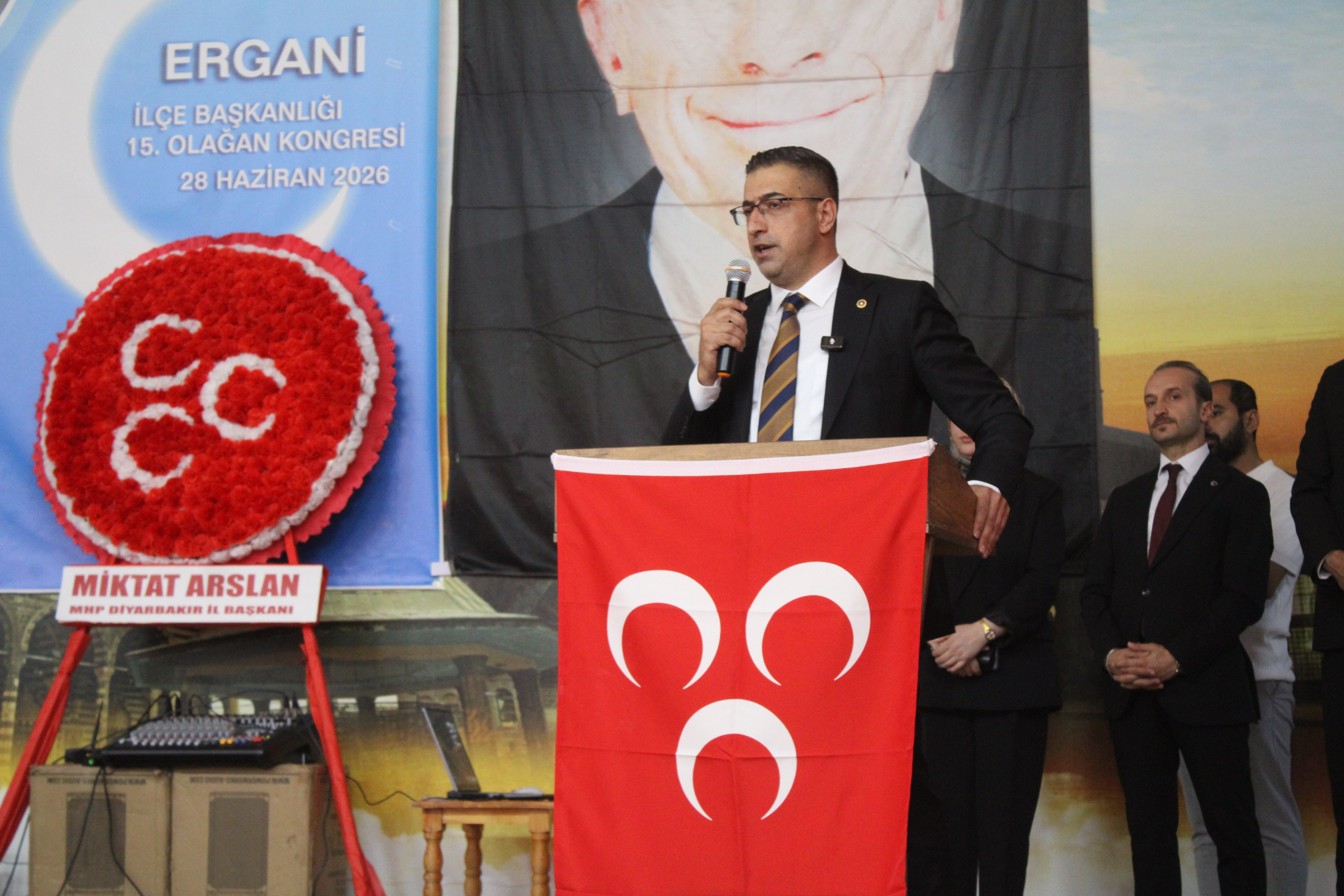 MHP Diyarbakır İl Başkanı Miktat Arslan konuşuyor