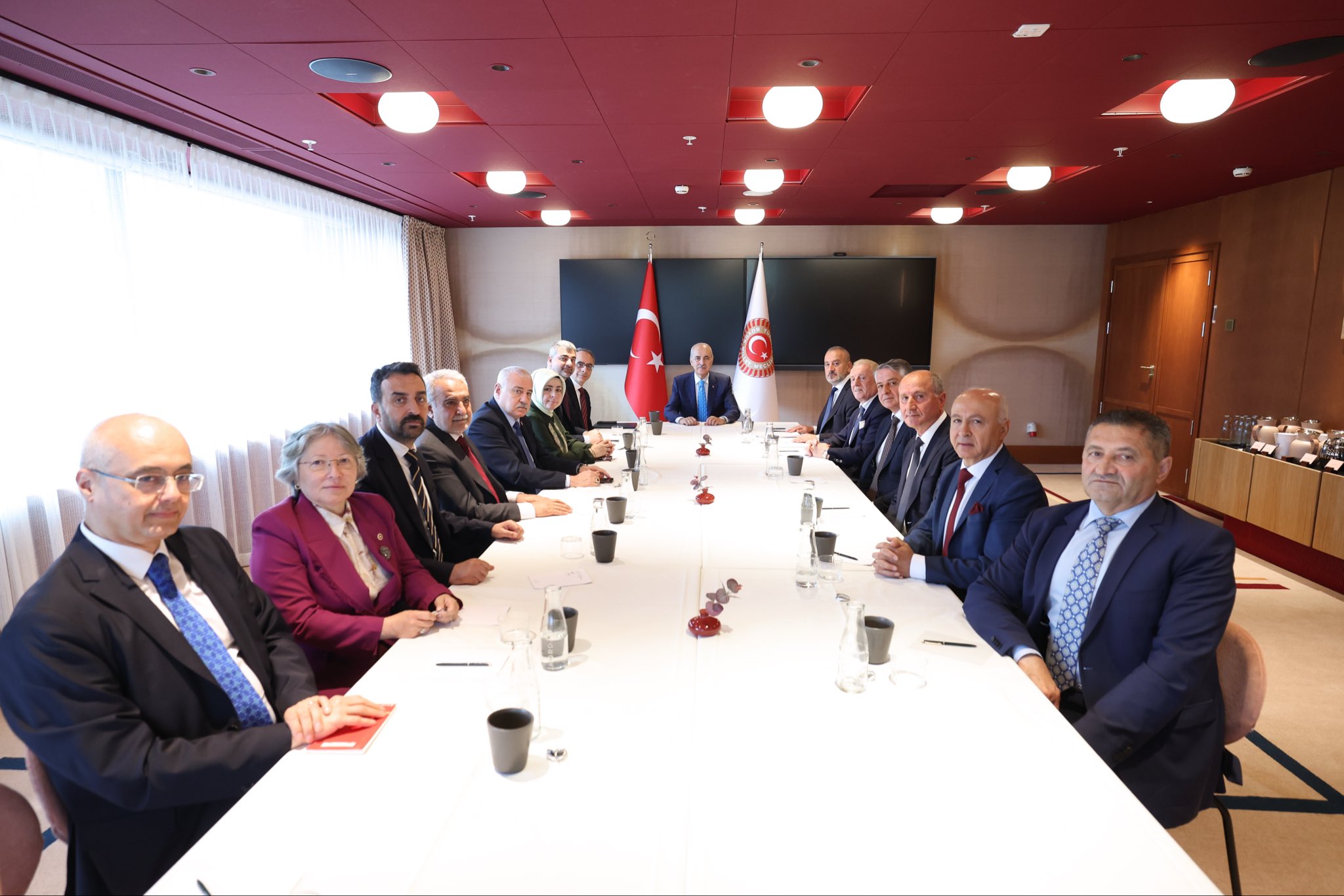 Numan Kurtulmuş