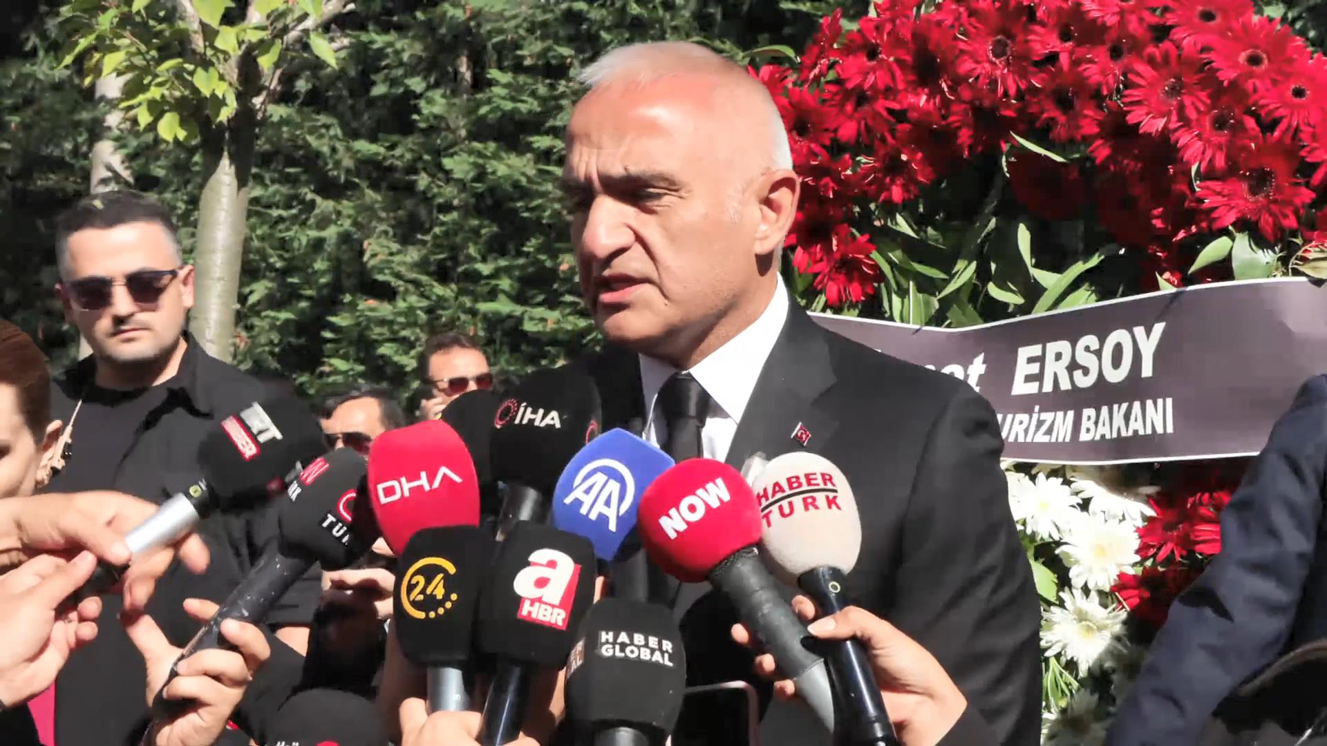 Kadir İnanır cenazesi