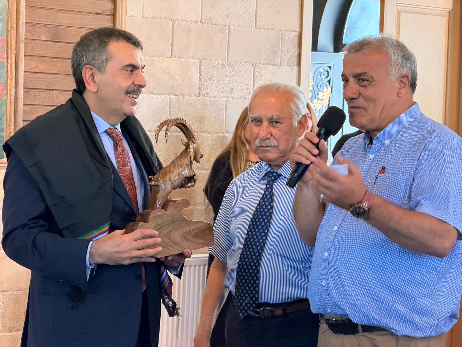 Bakan Tekin konuşma