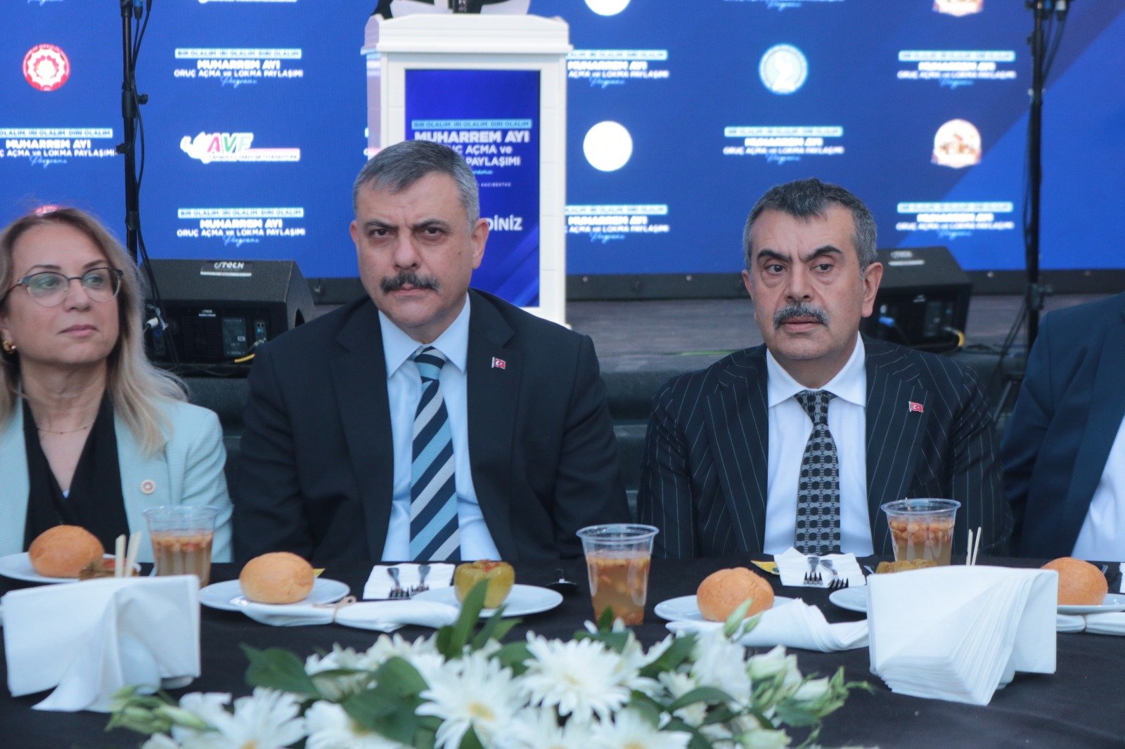 Lokma paylaşımı programı