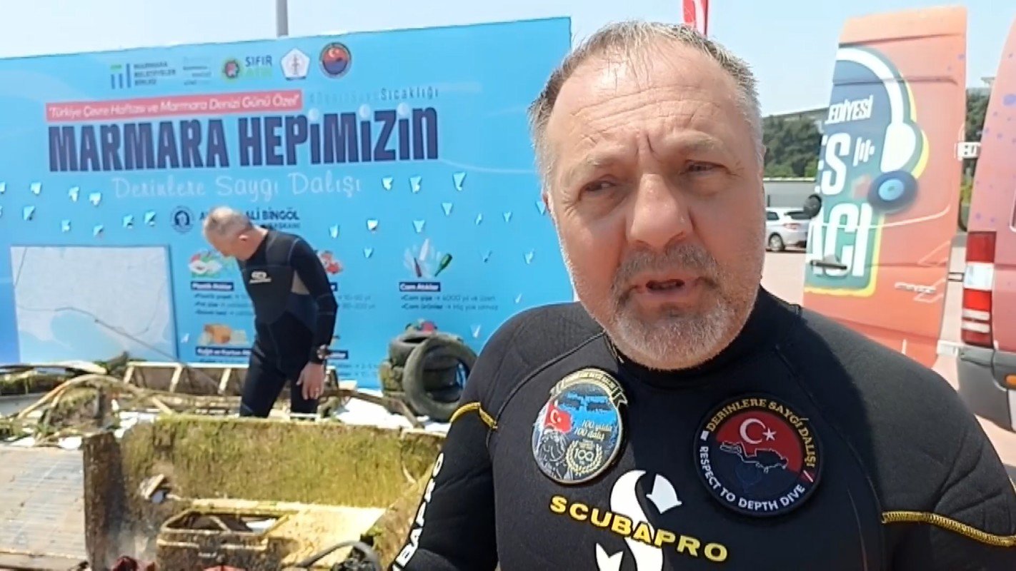 Tuzla fırtına sonrası deniz temizliği