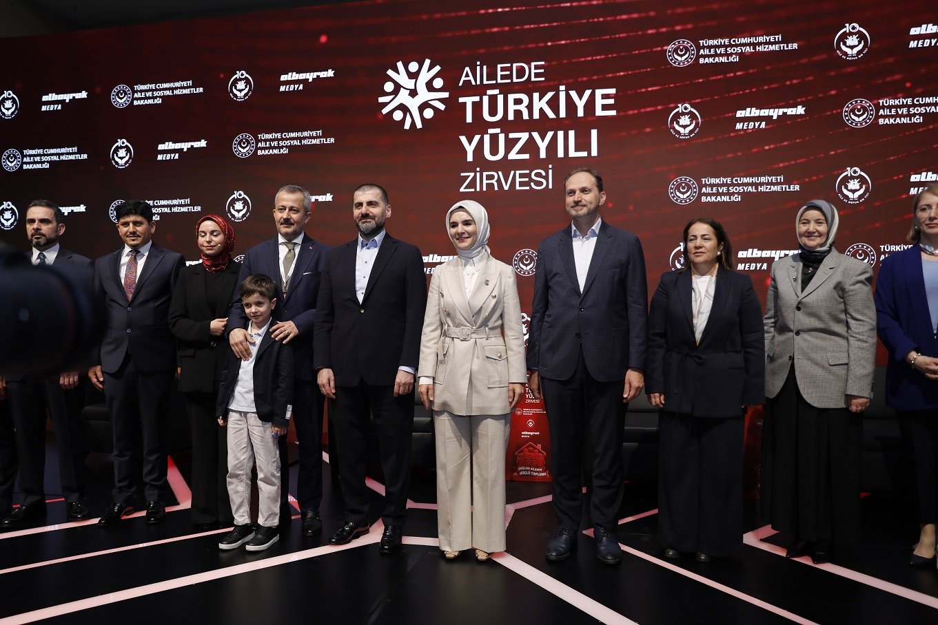 Bakan Göktaş Zirvede