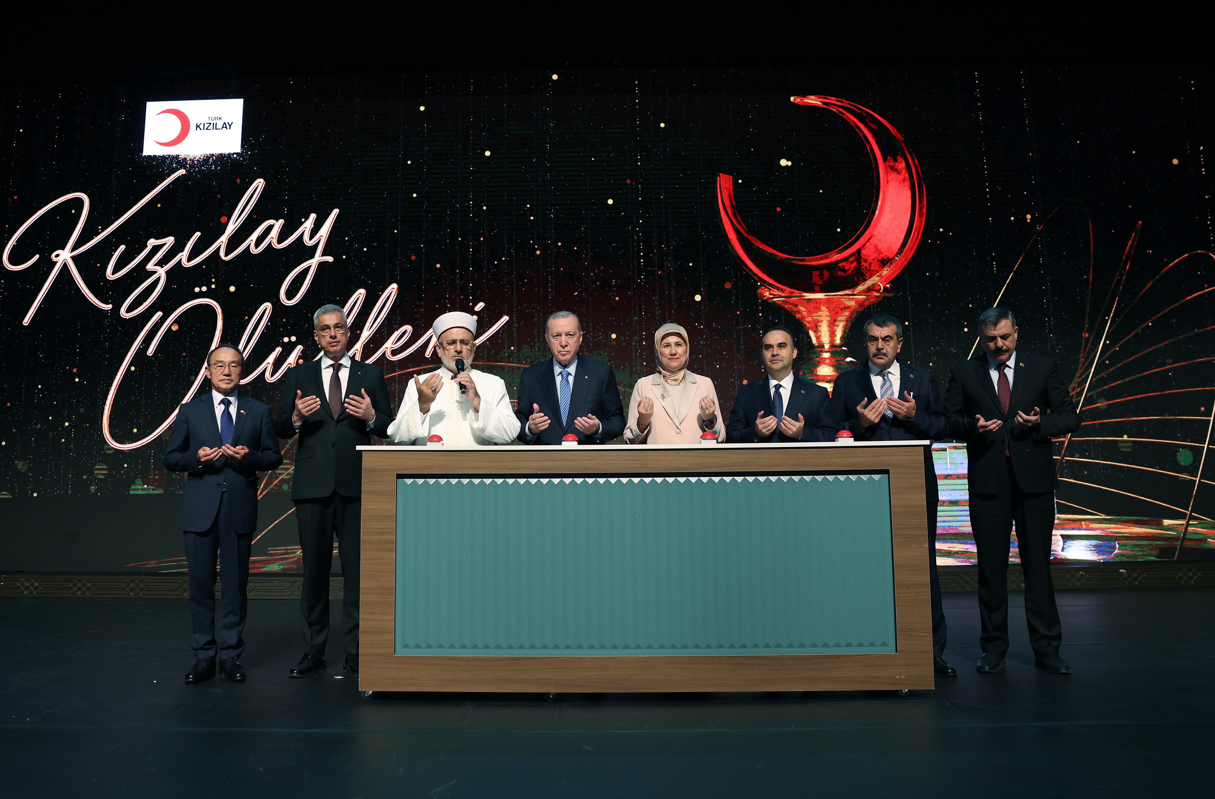 Cumhurbaşkanı Erdoğan, Kızılay Ödülleri Töreni