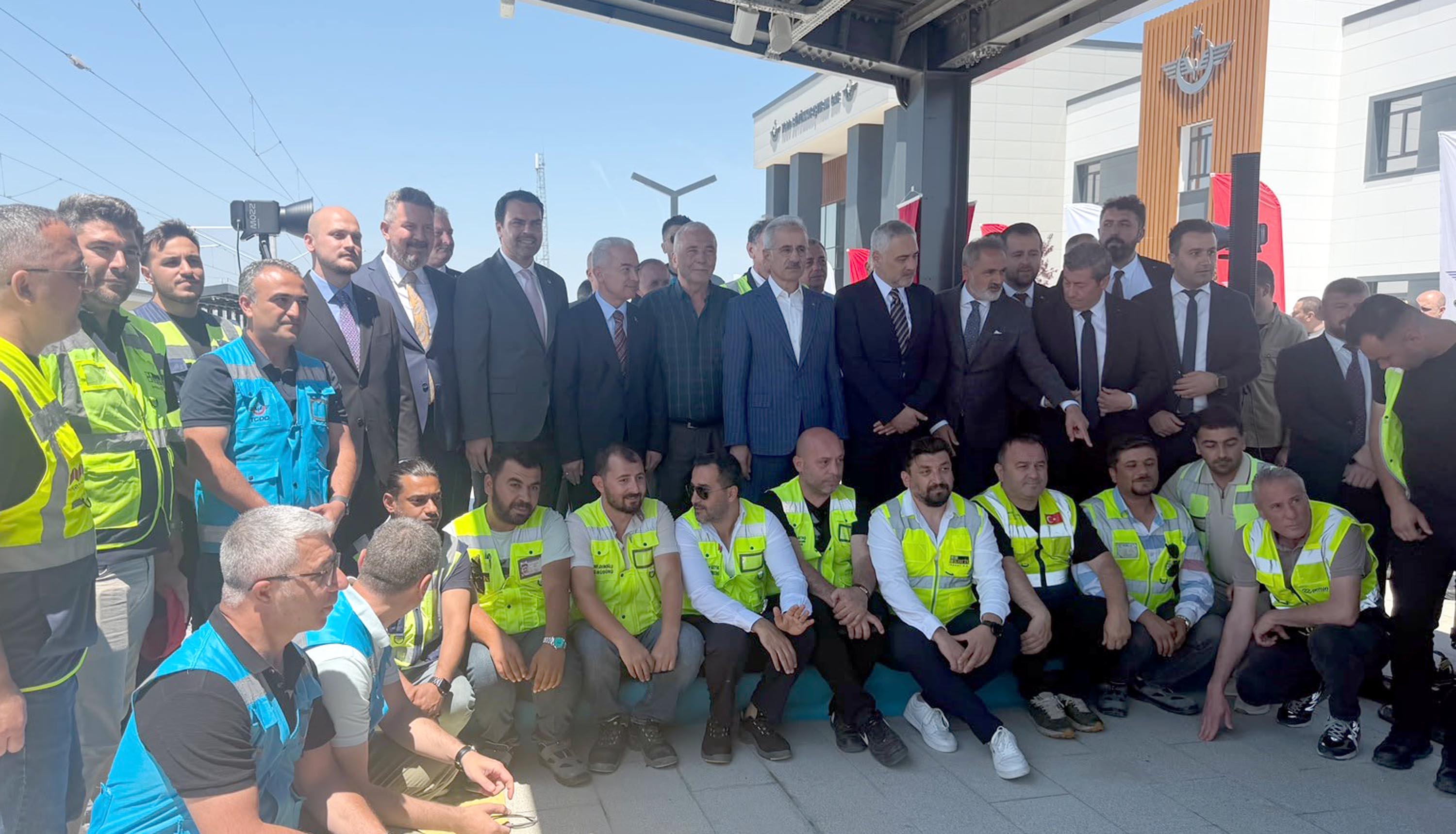 Ulaştırma Bakanı Uraloğlu