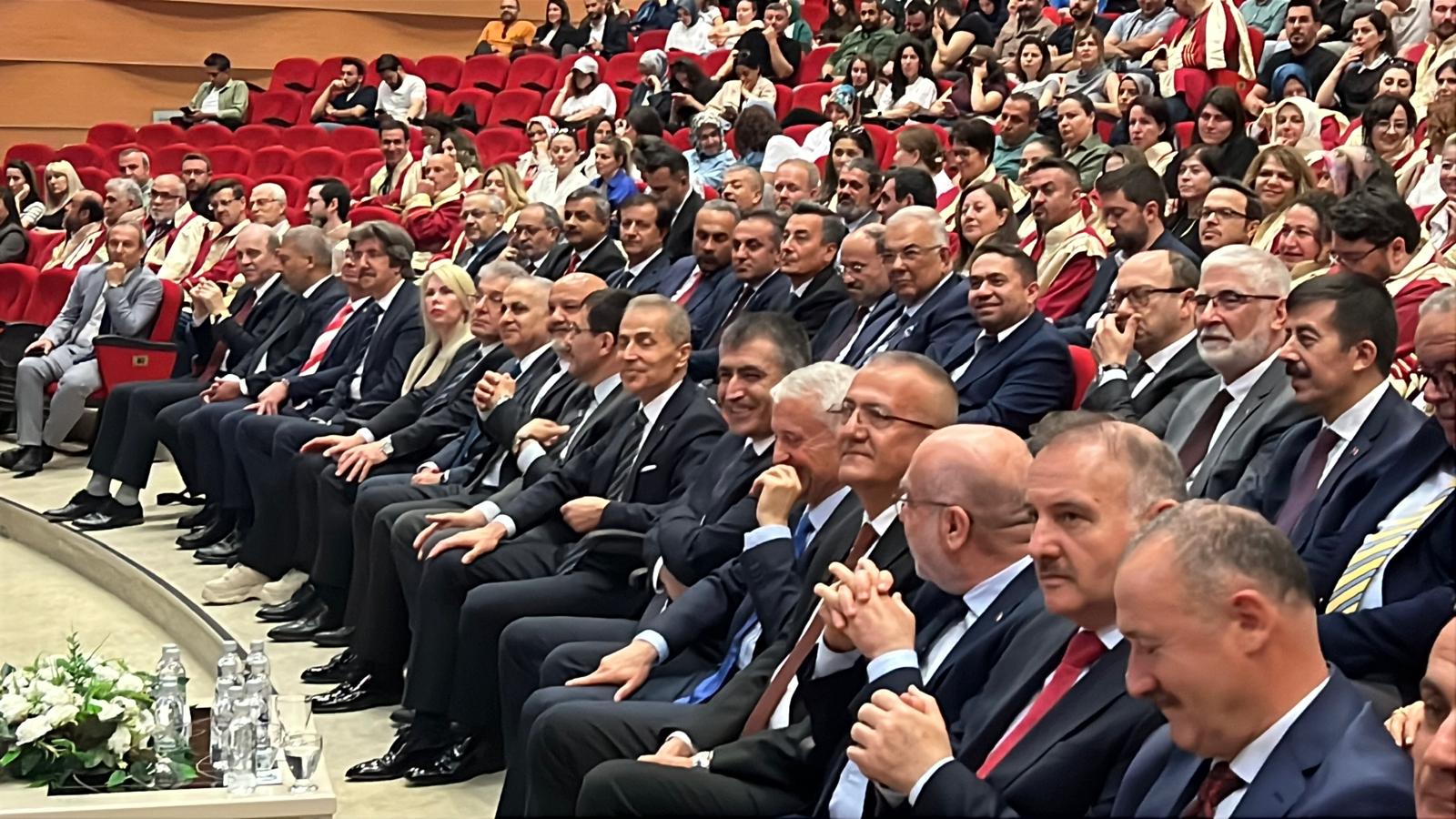YÖK Başkanı Prof. Dr. Erol Özvar, Spor Dostu Kampüs programında konuşuyor.