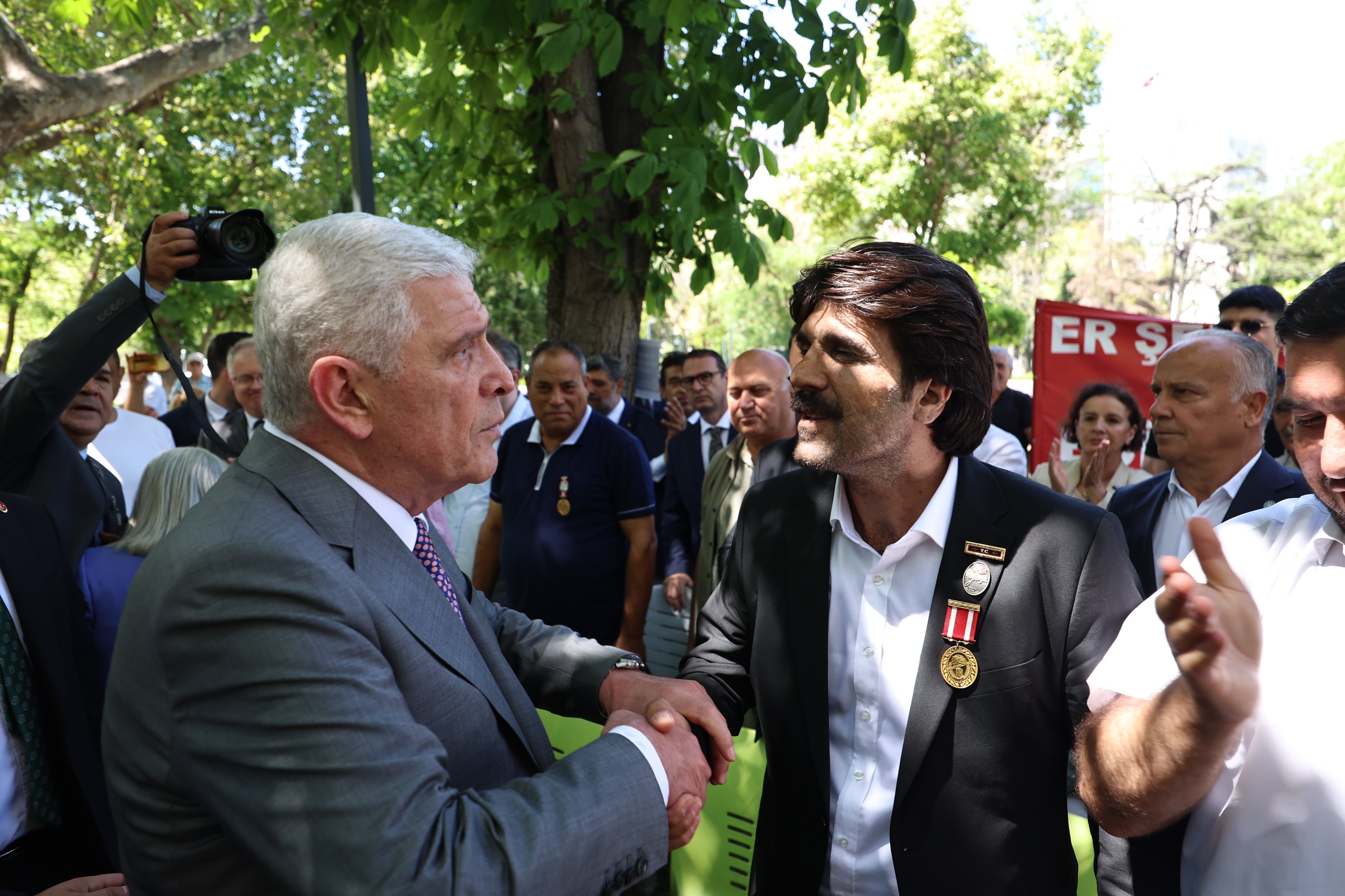 Dervişoğlu’ndan gazilere anlamlı ziyaret