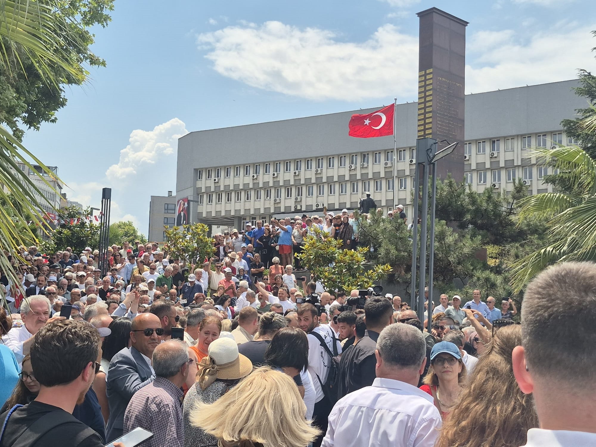 Özgür Özel Zonguldak esnaf ziyareti