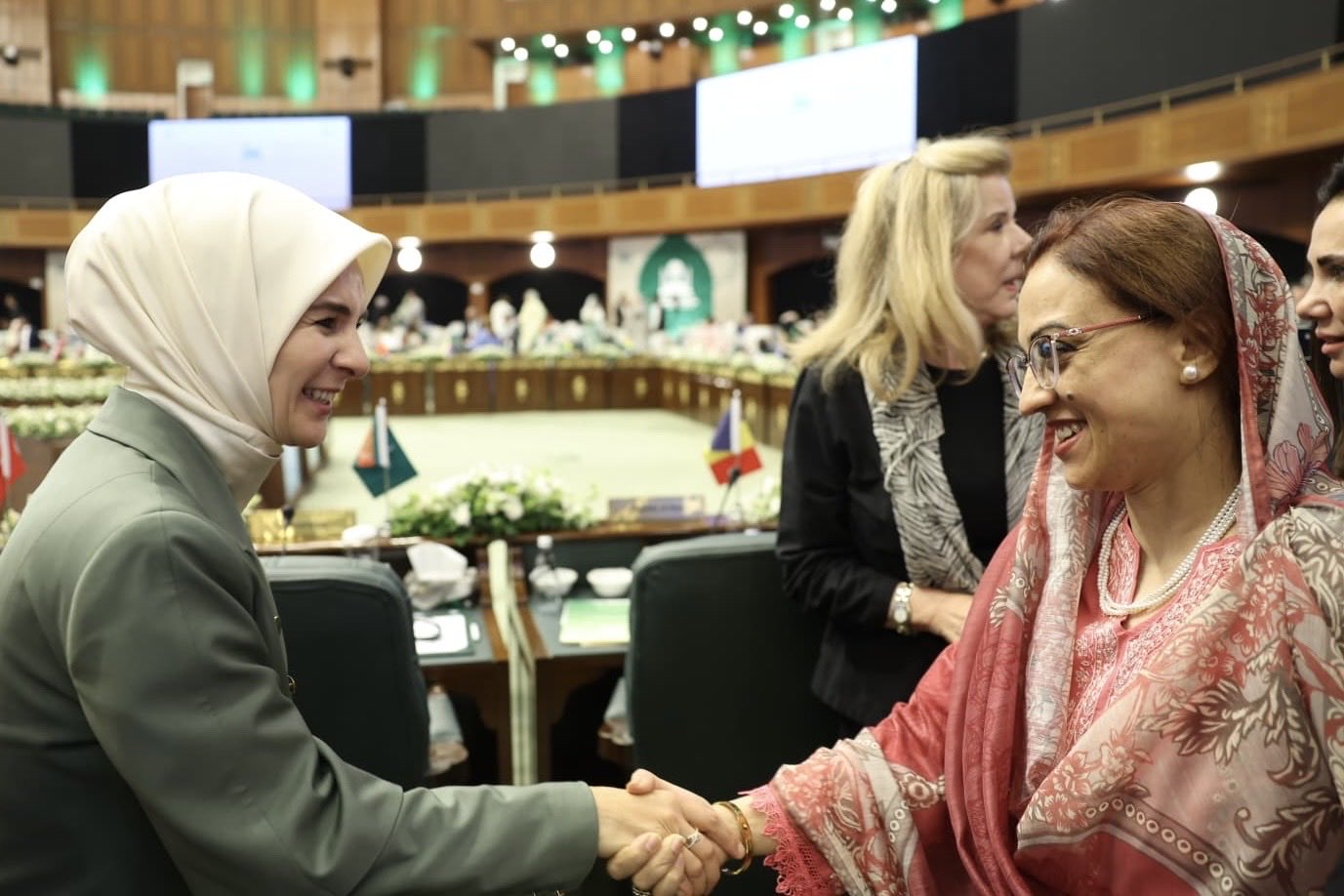 Bakan Göktaş, İİT Kadından Sorumlu Bakanlar Konferansı