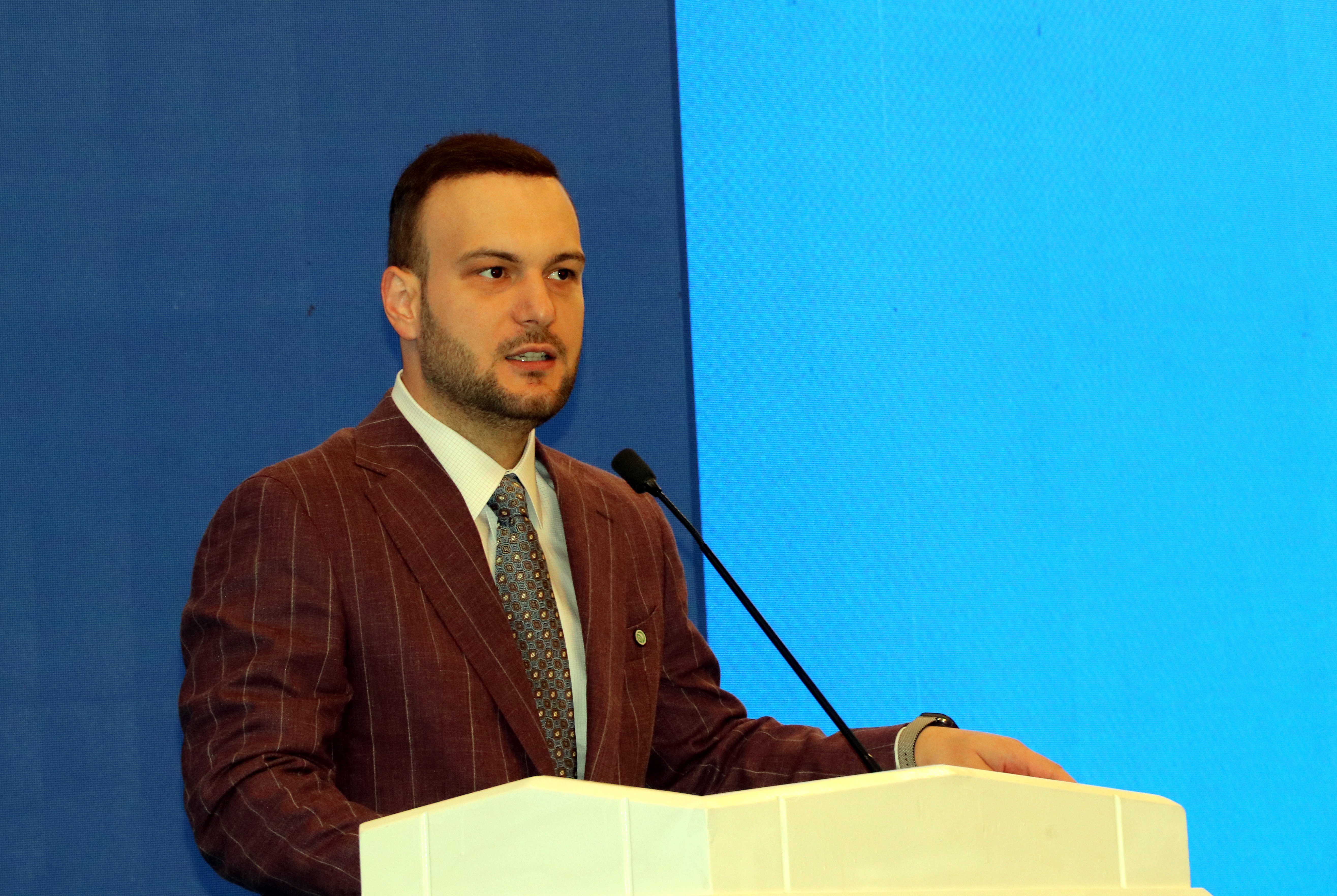 Bakan Yardımcısı Demiralp konuşuyor
