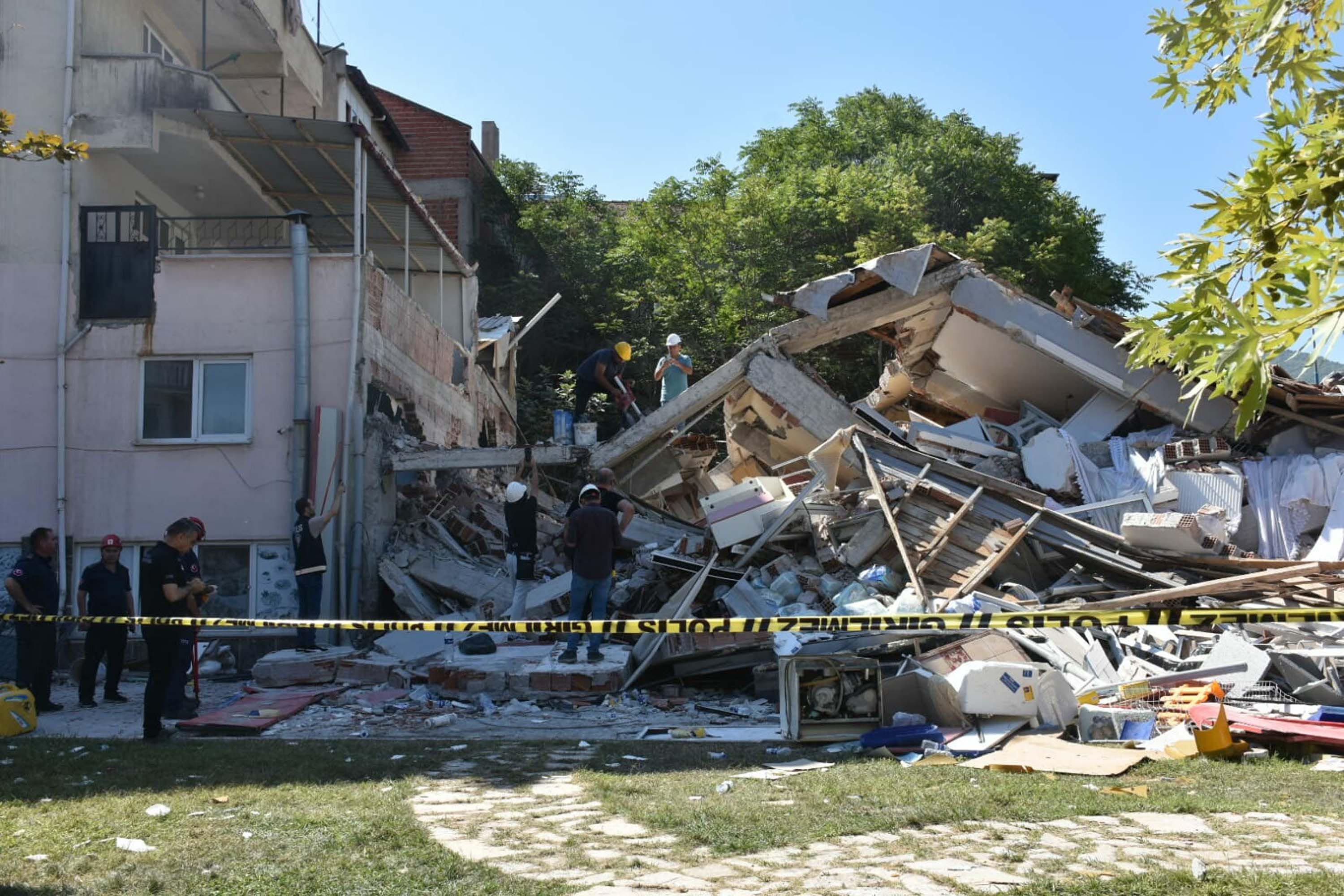 Sındırgı deprem Q1 dergi yayını
