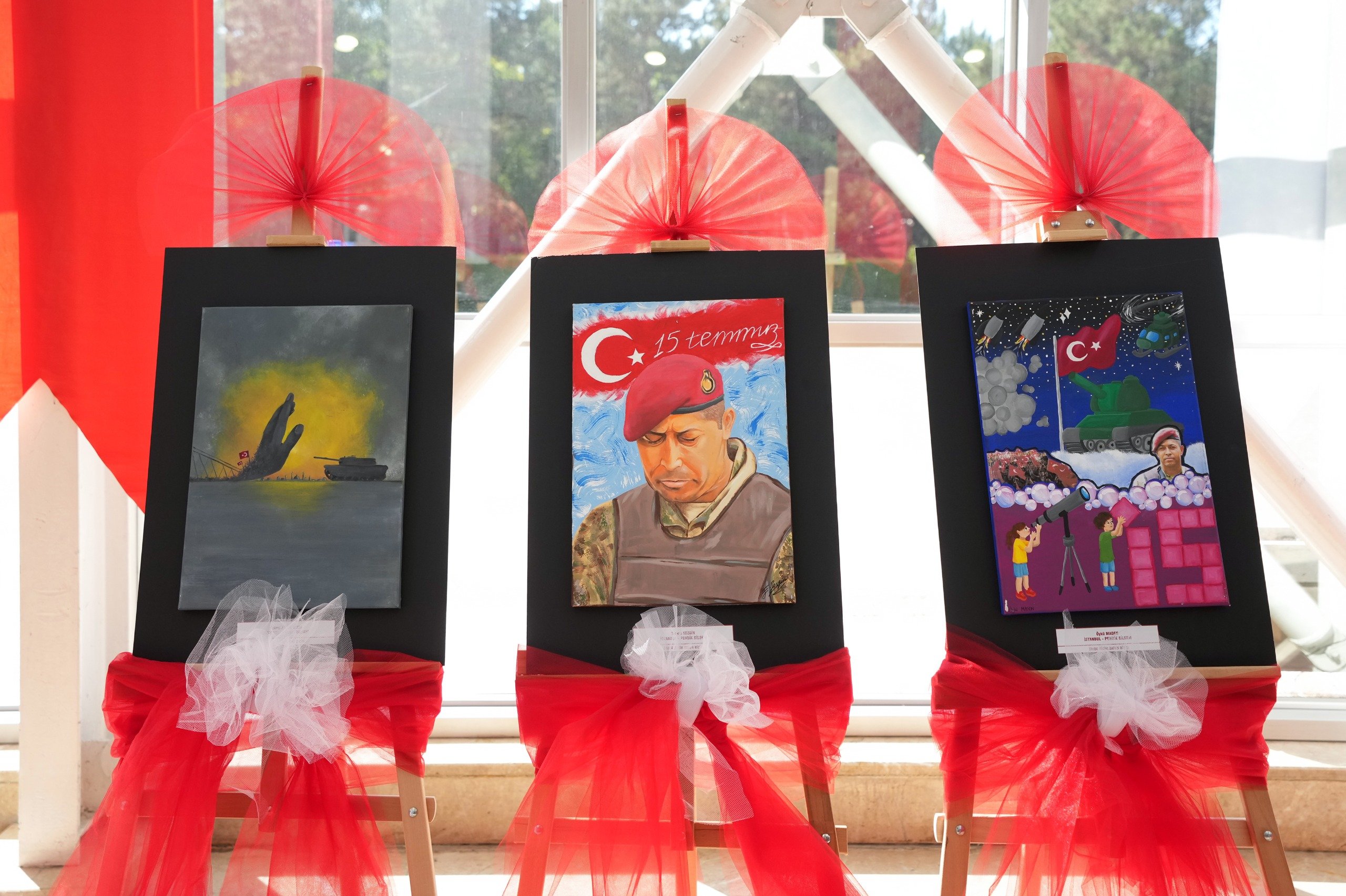 15 Temmuz sergisi eserleri
